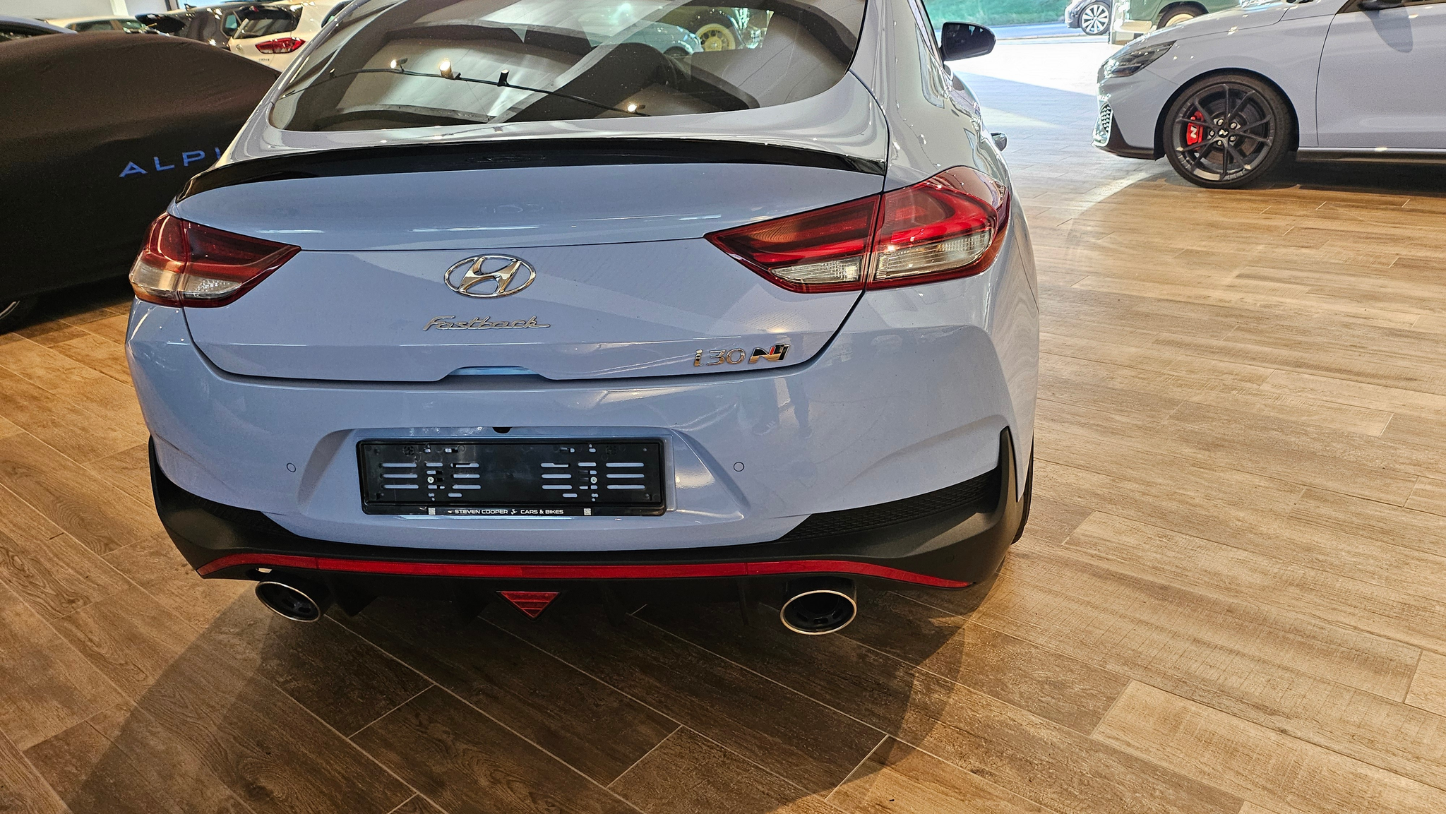 listing desktop thumbnail image 10