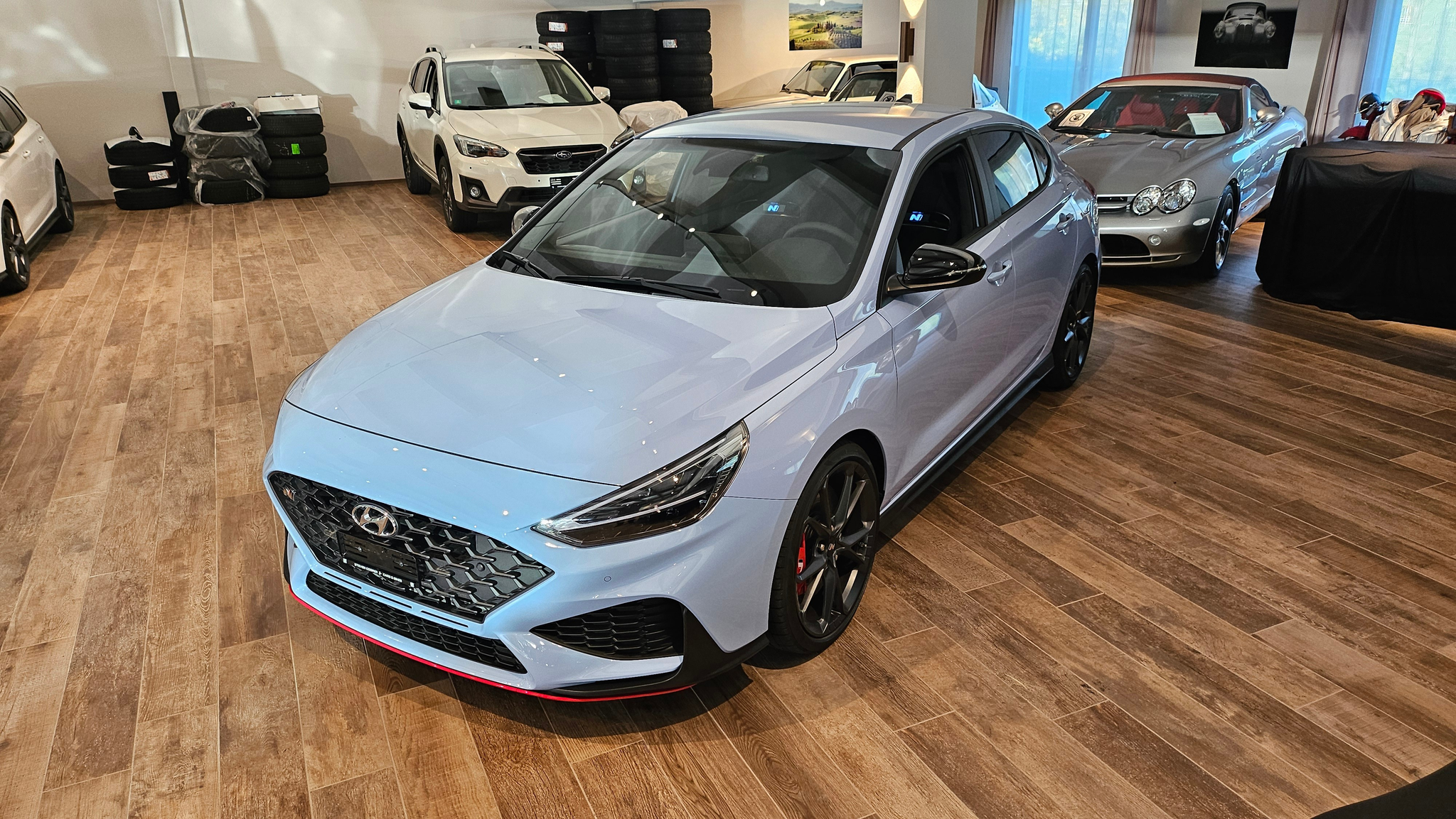 listing desktop thumbnail image 1