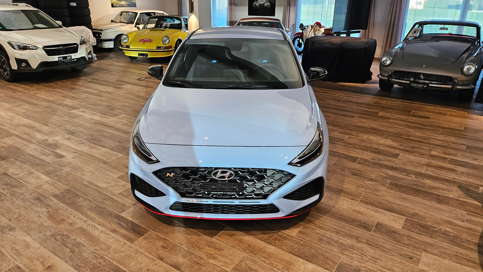 listing desktop thumbnail image 3