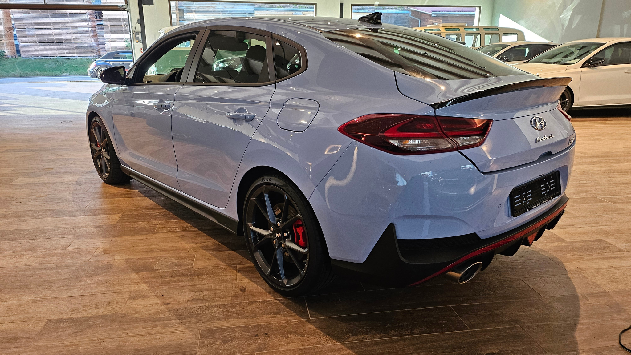 listing desktop thumbnail image 12