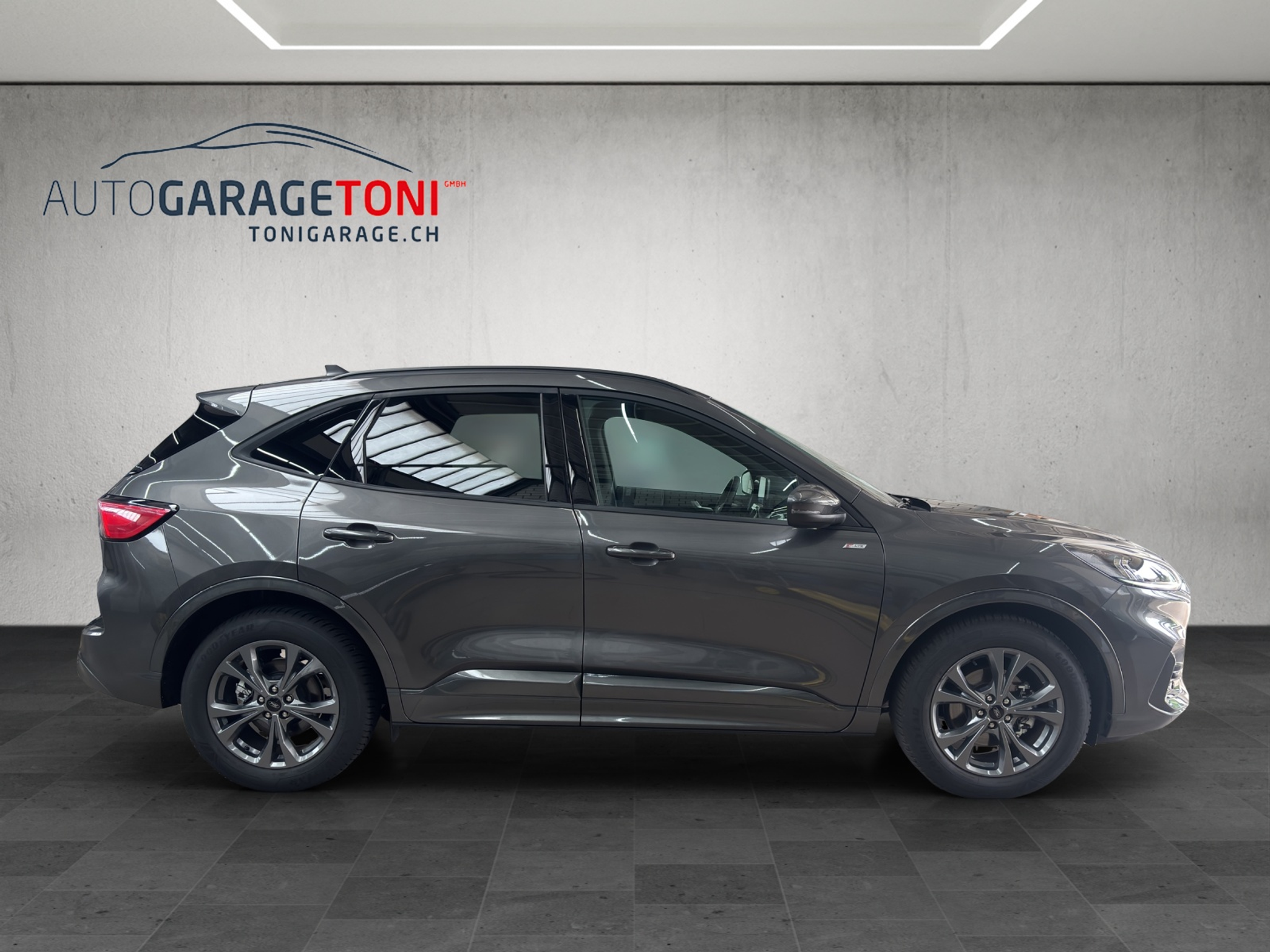 listing desktop thumbnail image 4