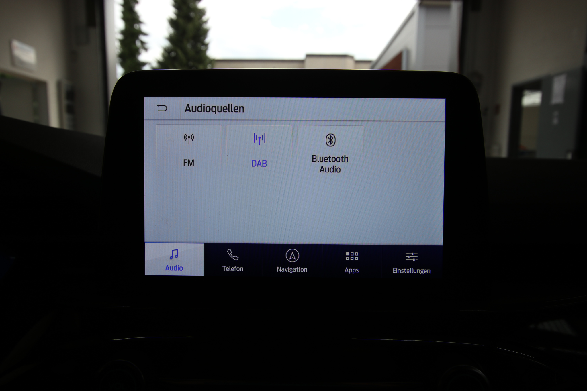 listing desktop thumbnail image 20