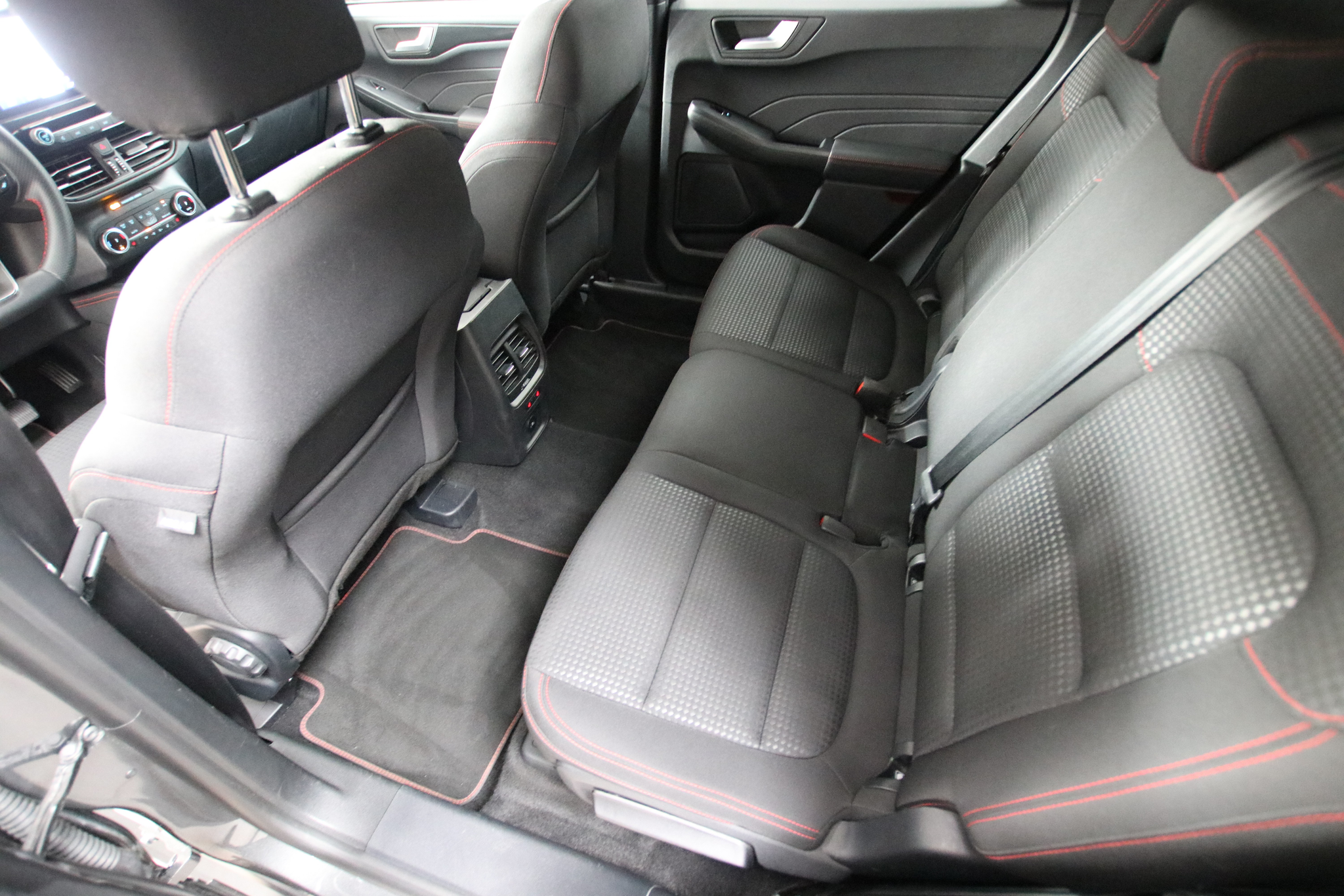 listing desktop thumbnail image 13