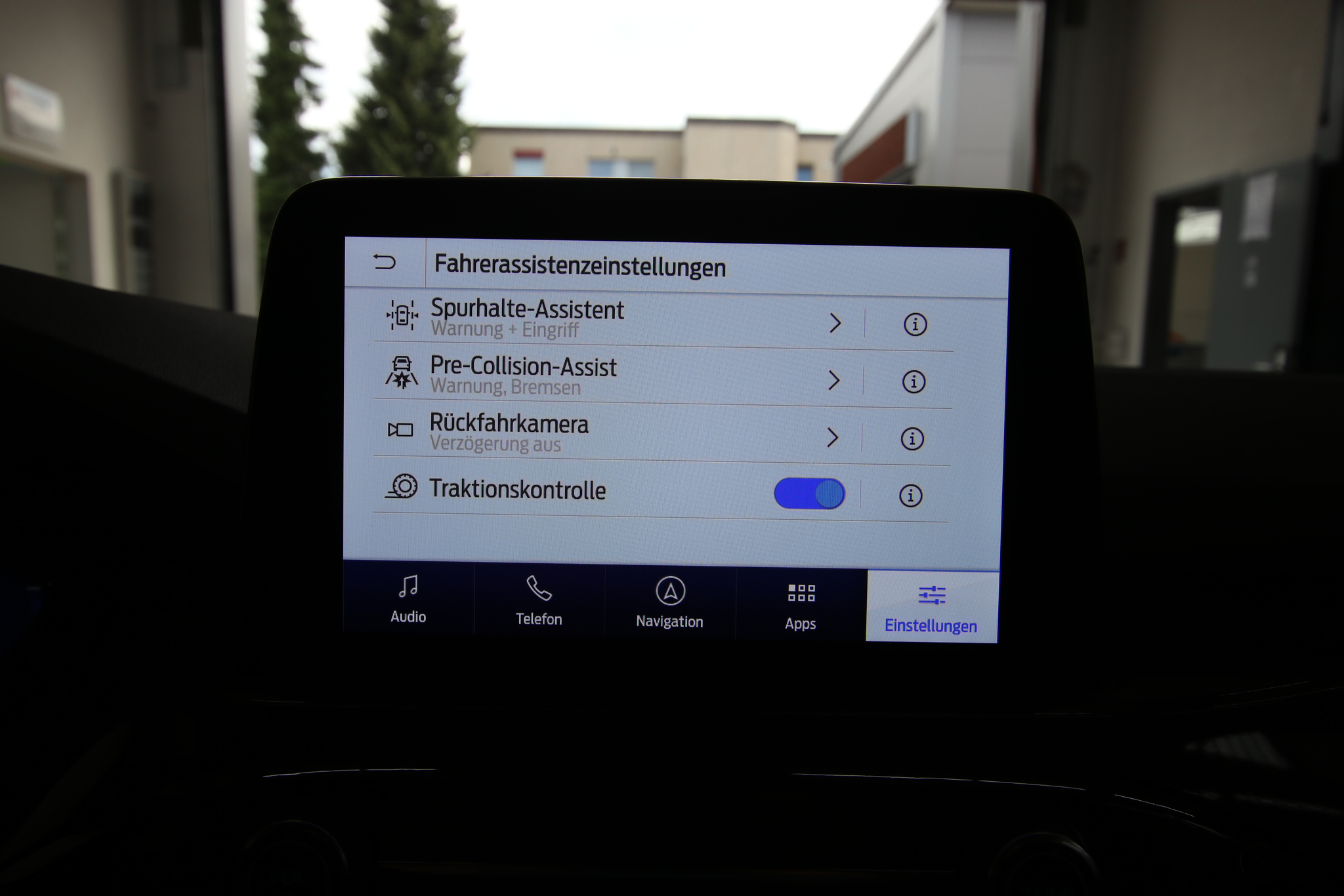 listing desktop thumbnail image 23