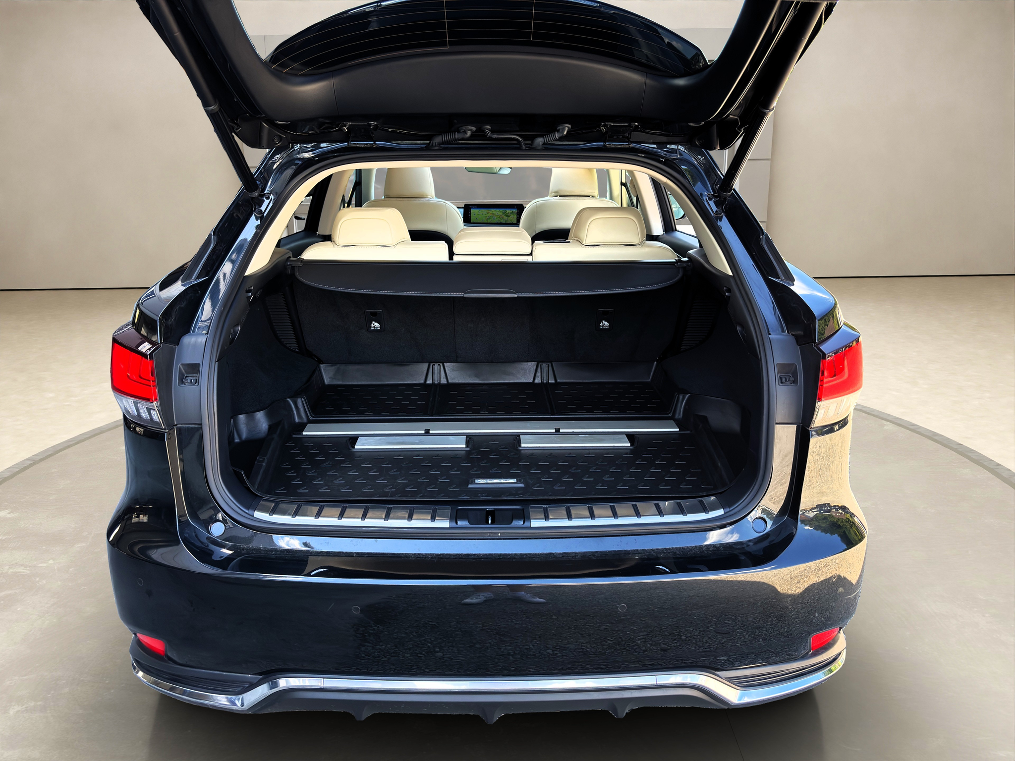 listing desktop thumbnail image 15