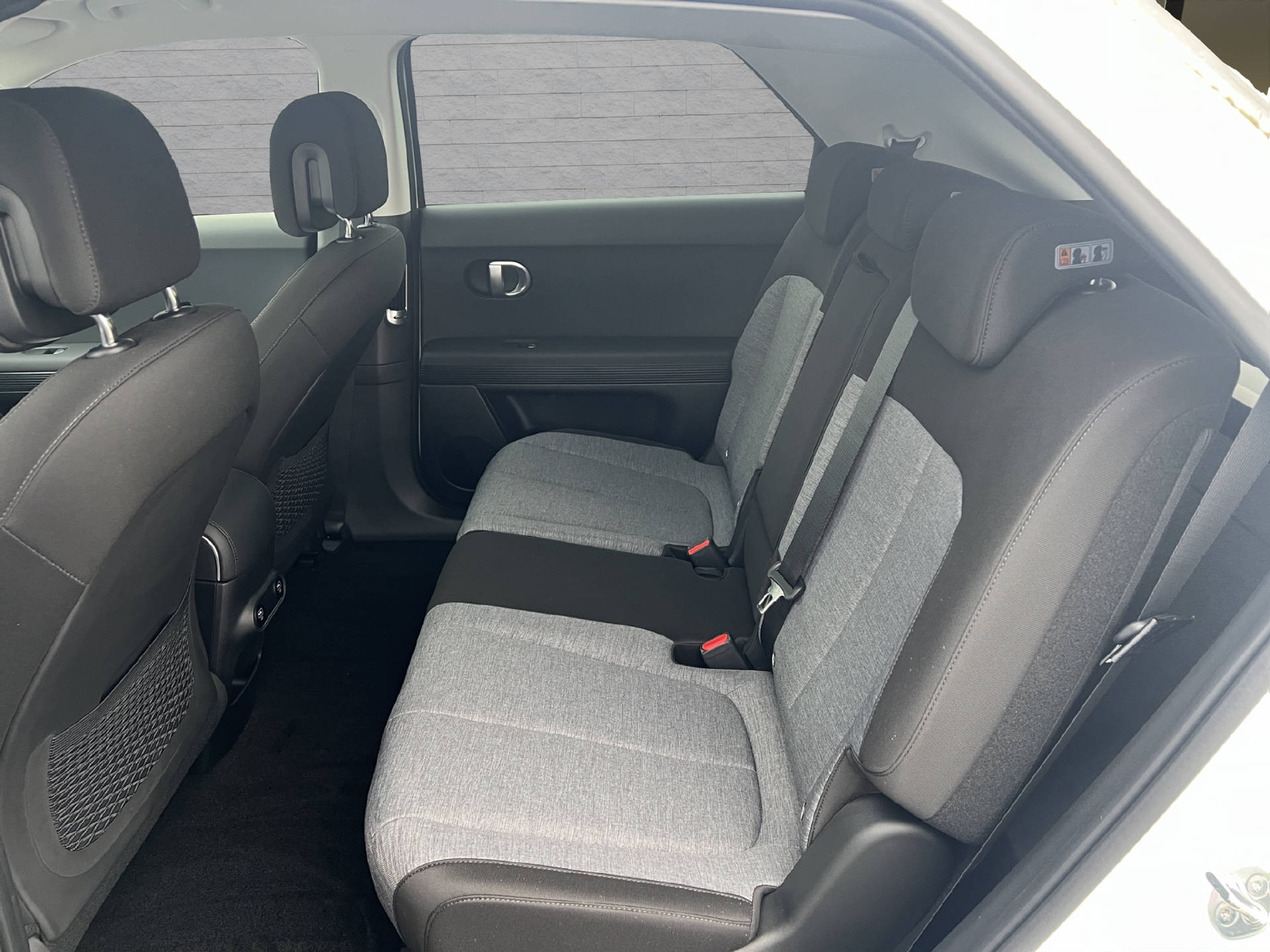 listing desktop thumbnail image 13