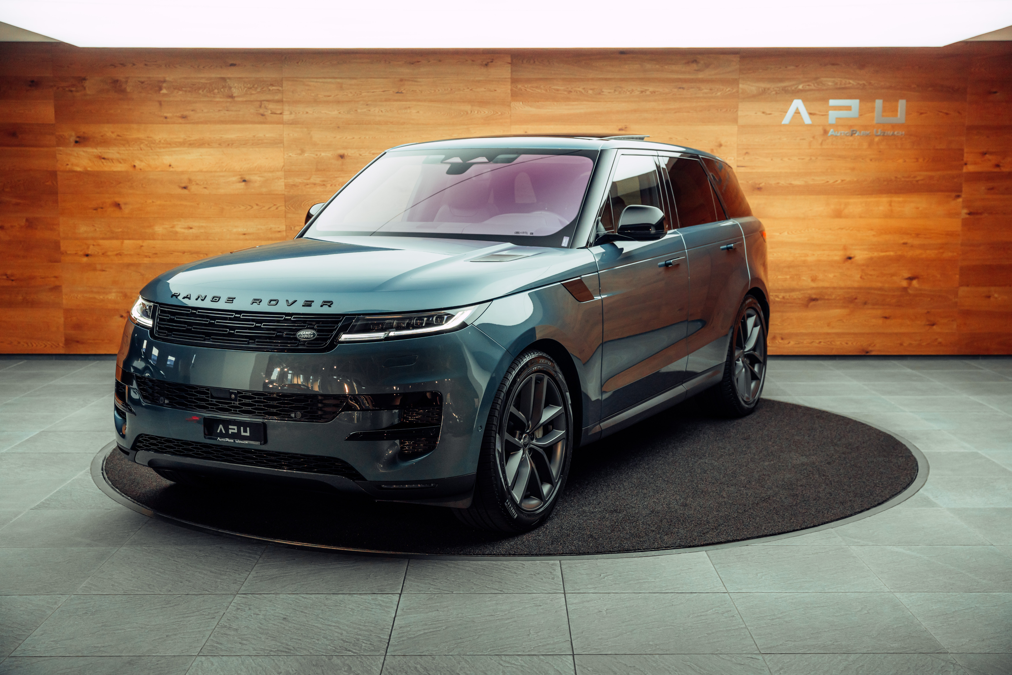 listing desktop thumbnail image 4