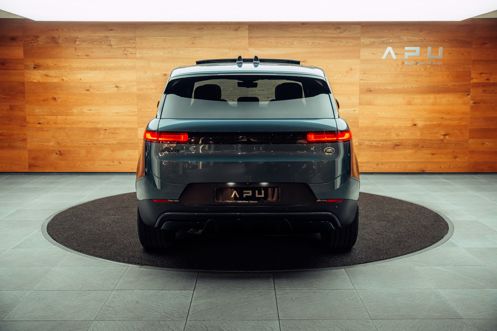 listing desktop thumbnail image 22