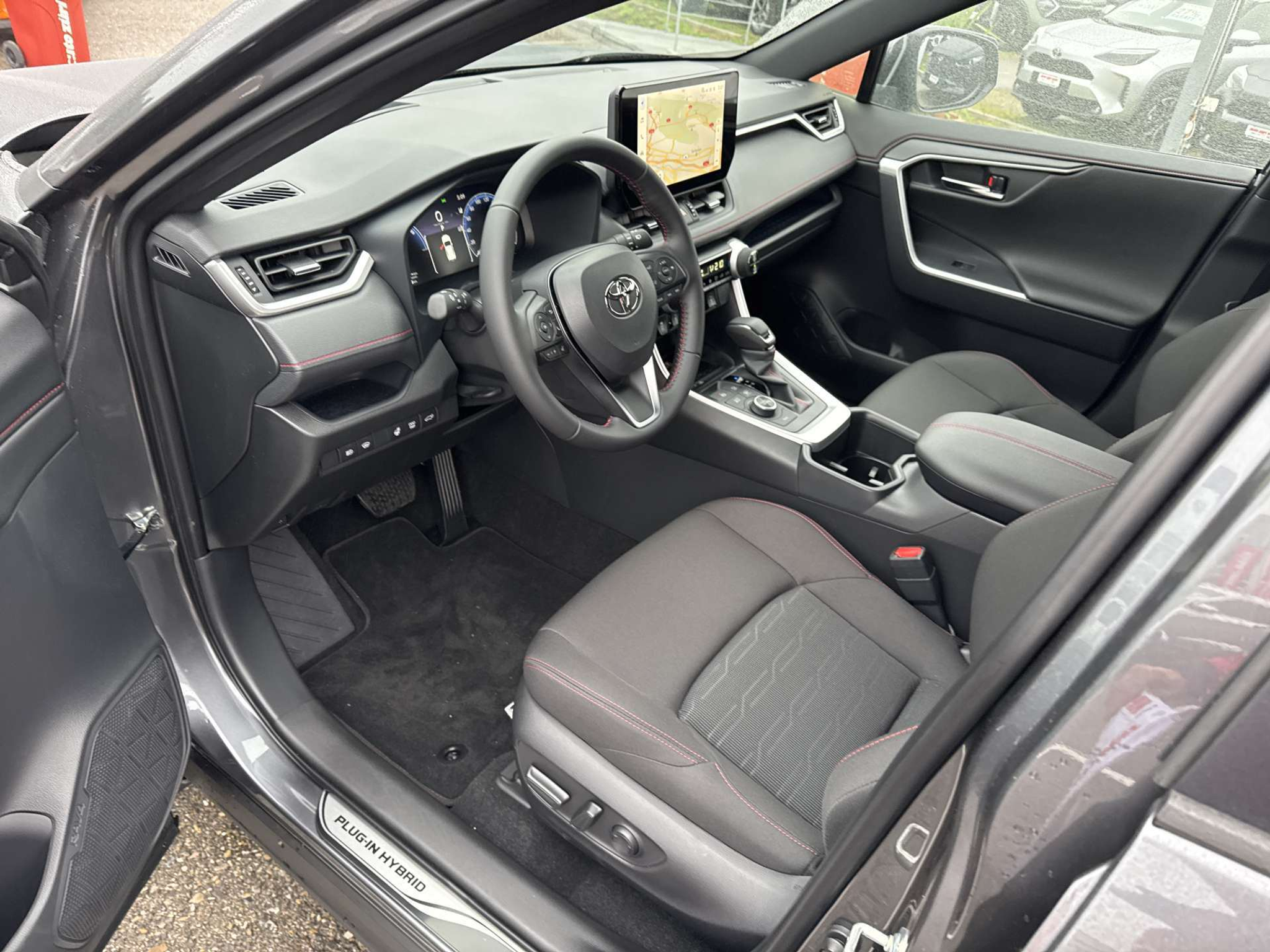 listing desktop thumbnail image 5