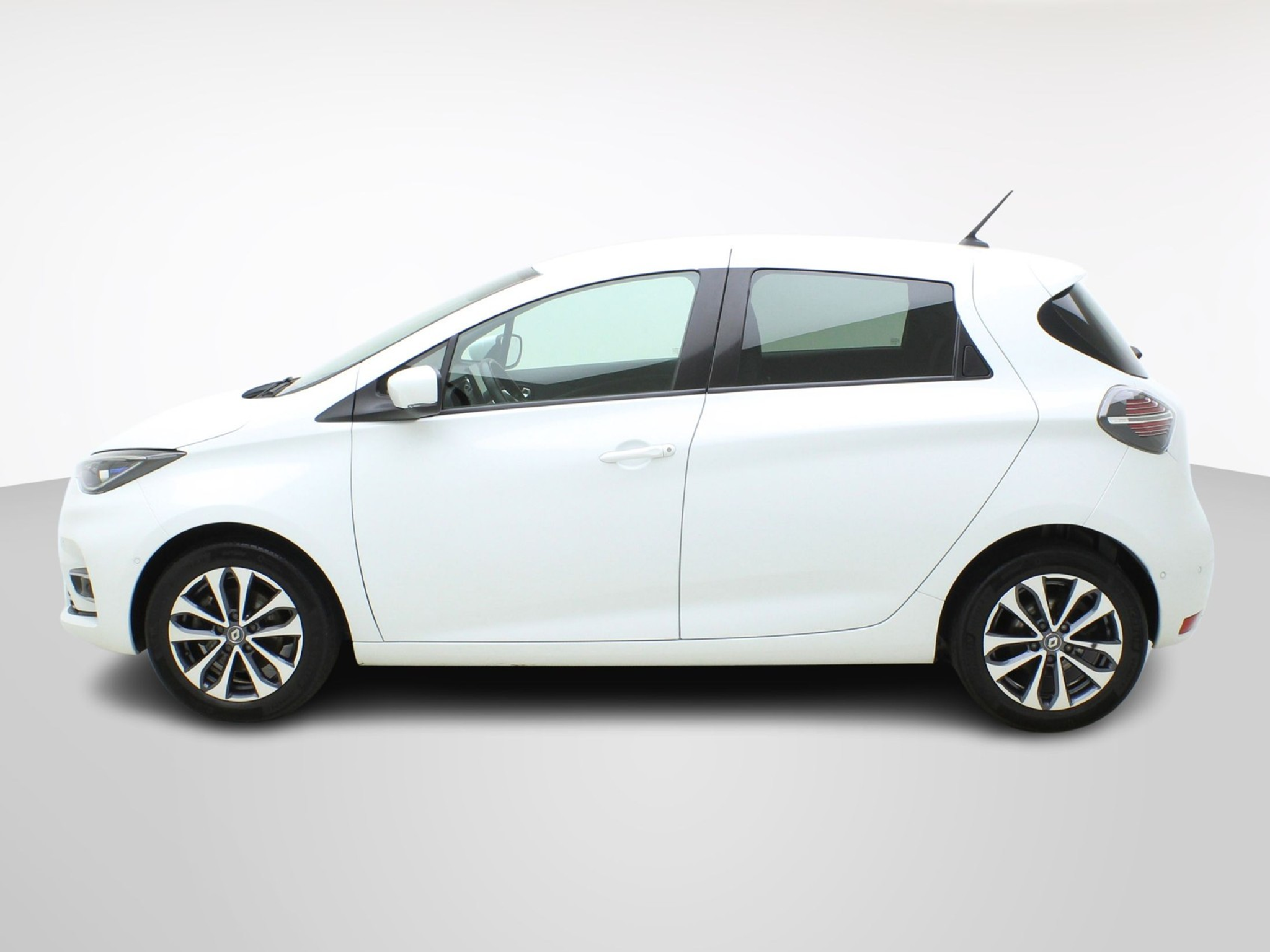 listing desktop thumbnail image 2