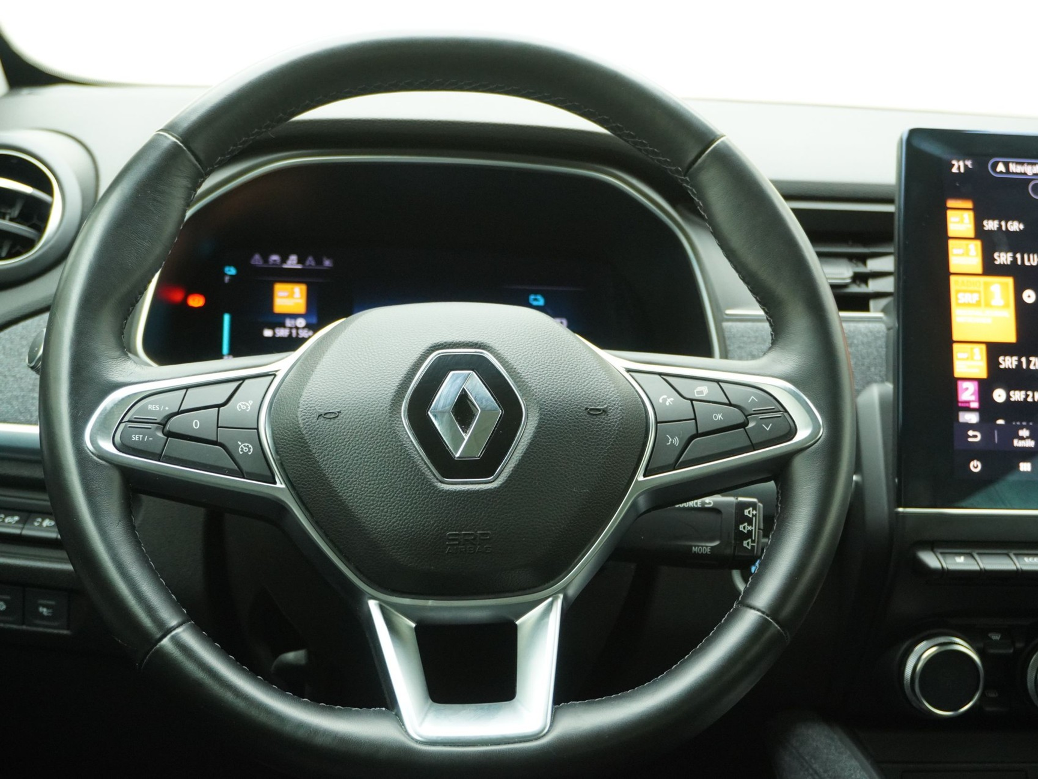 listing desktop thumbnail image 8