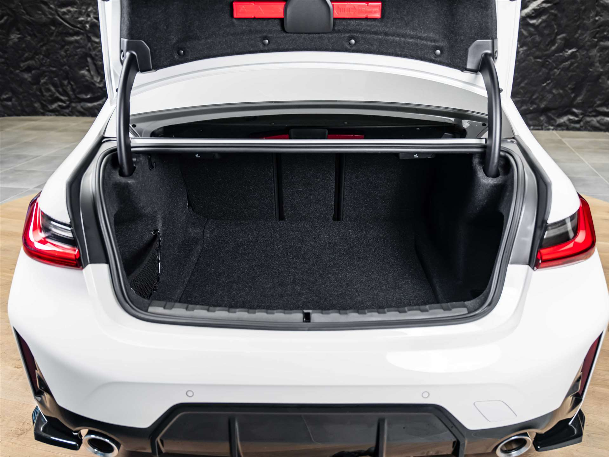 listing desktop thumbnail image 53