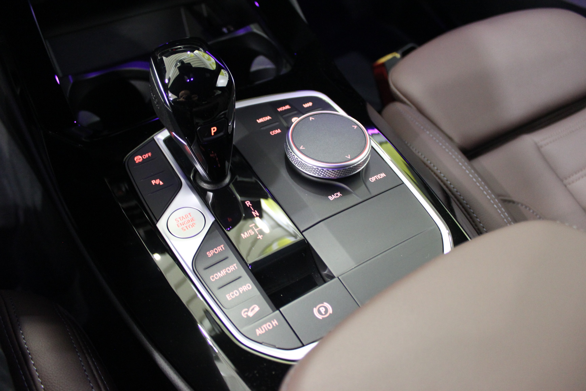 listing desktop thumbnail image 12