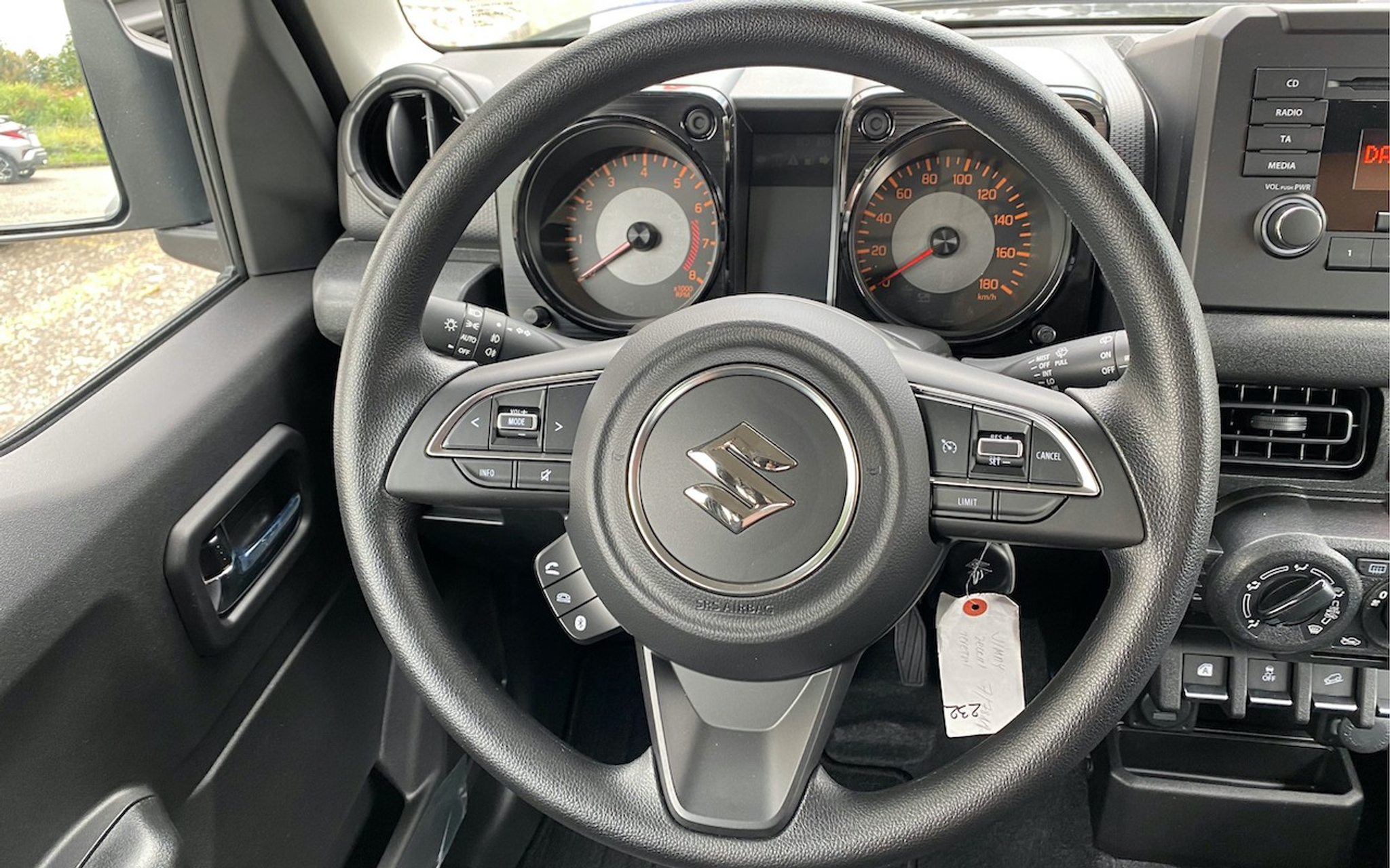 listing desktop thumbnail image 21