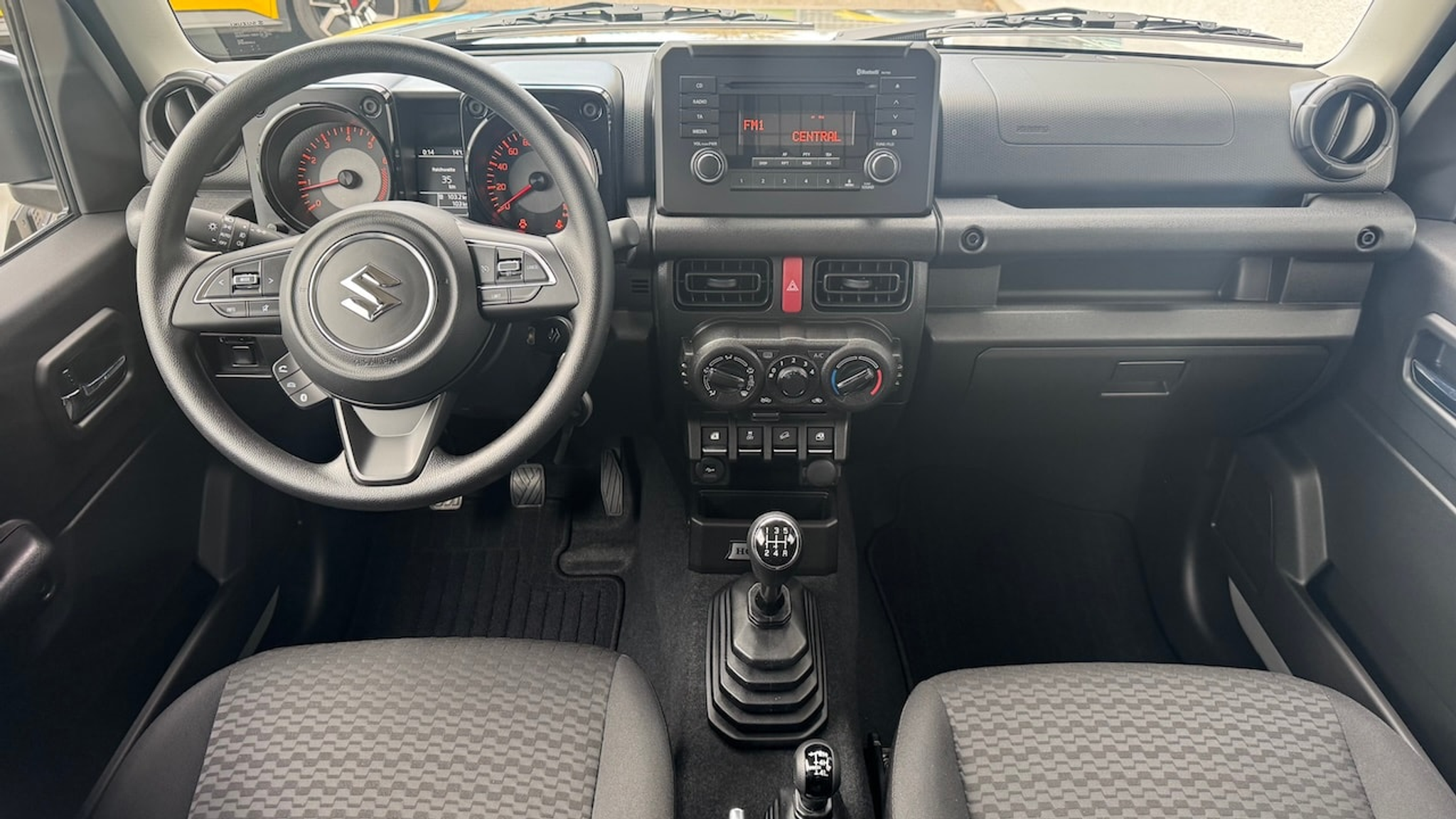 listing desktop thumbnail image 18