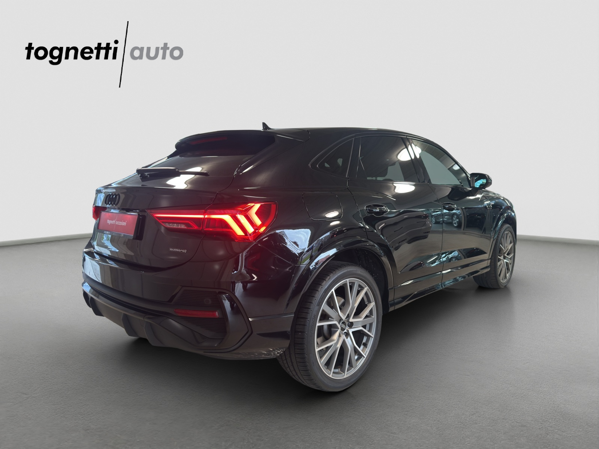 listing desktop thumbnail image 3