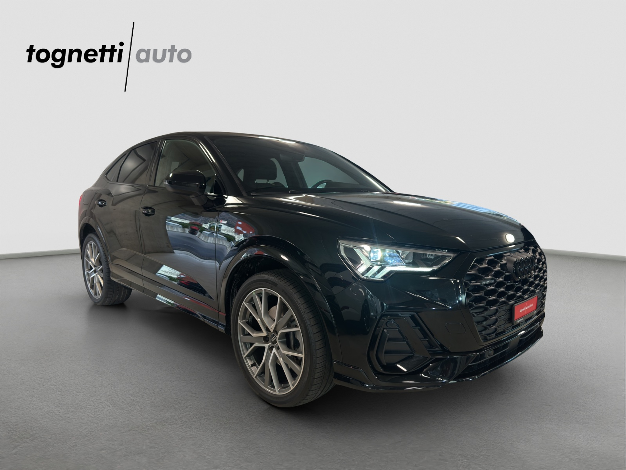 listing desktop thumbnail image 1