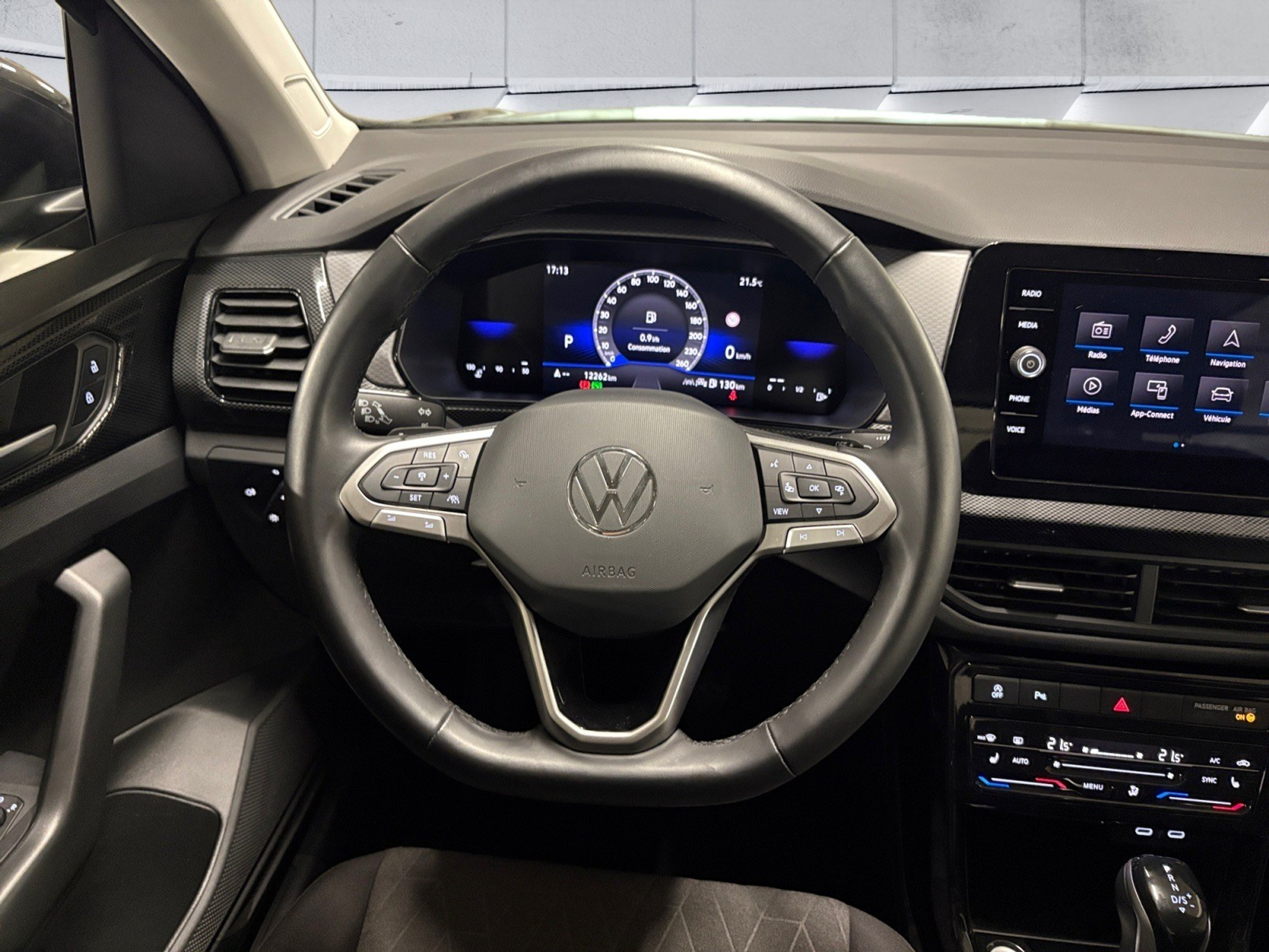 listing desktop thumbnail image 9