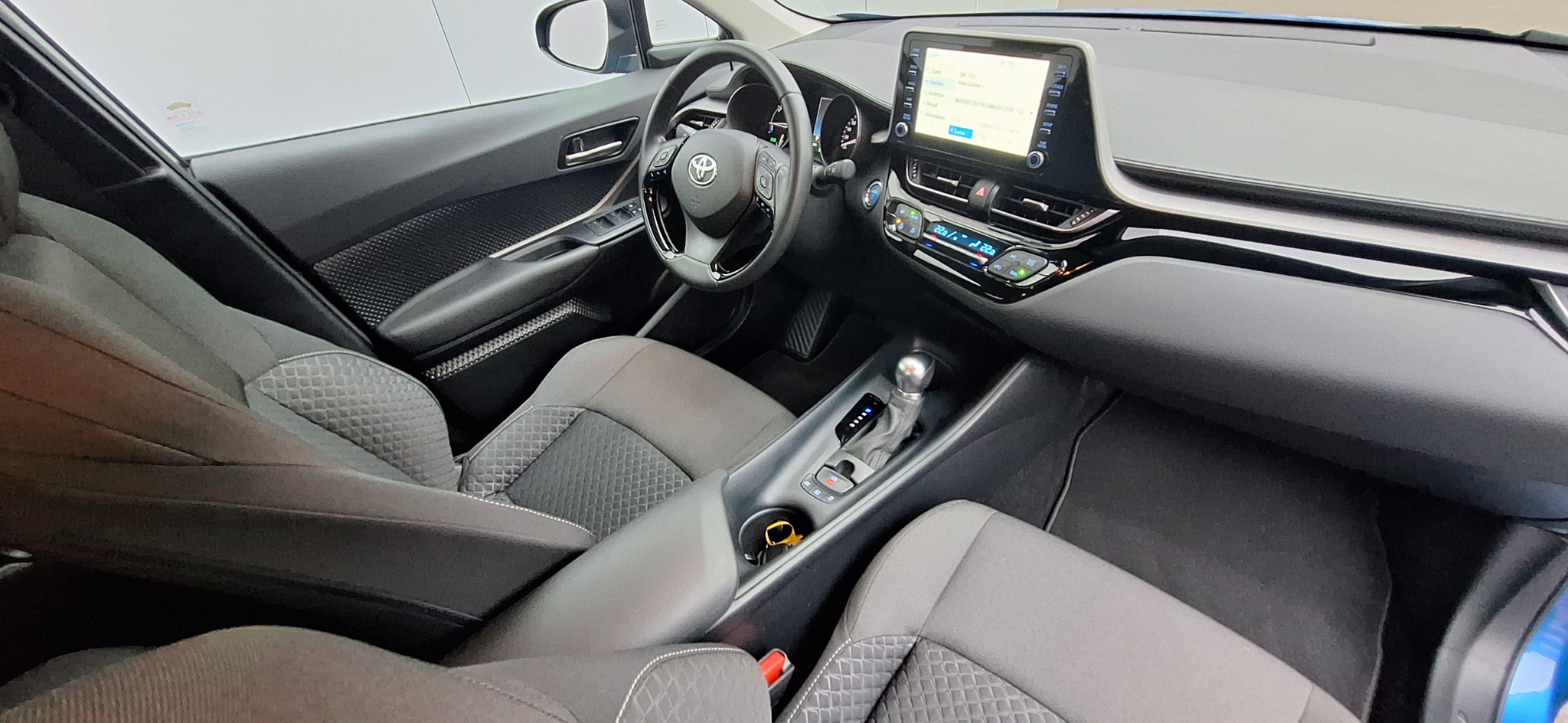 listing desktop thumbnail image 5