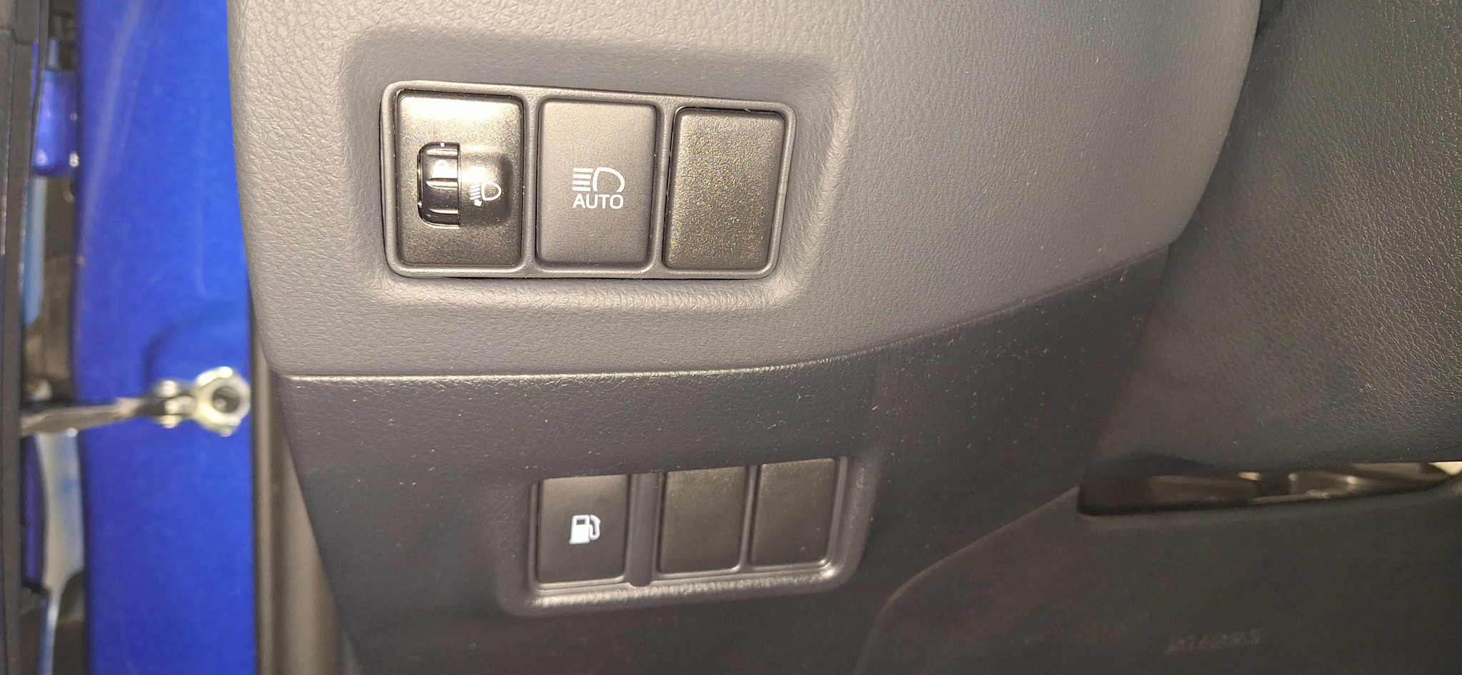 listing desktop thumbnail image 13