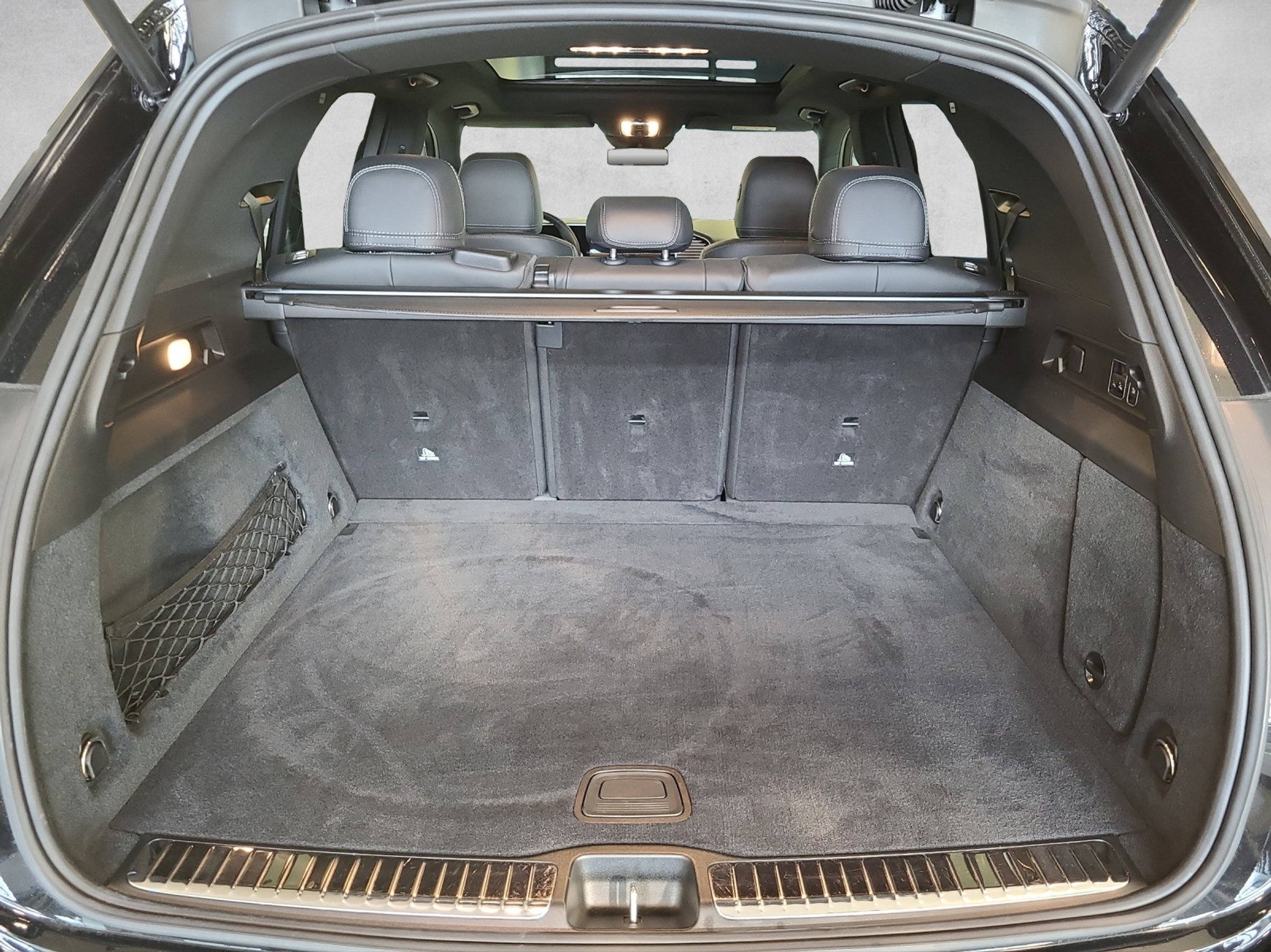 listing desktop thumbnail image 13