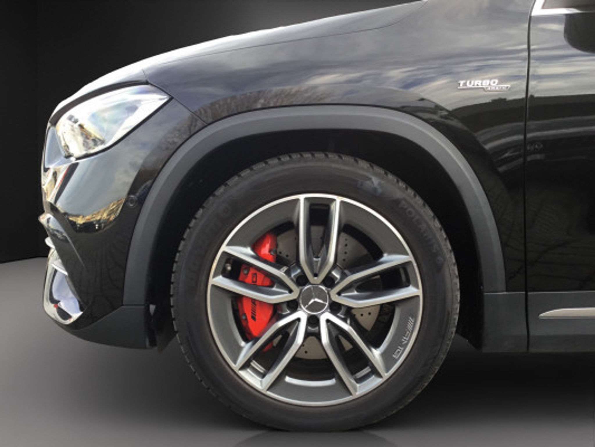 listing desktop thumbnail image 12