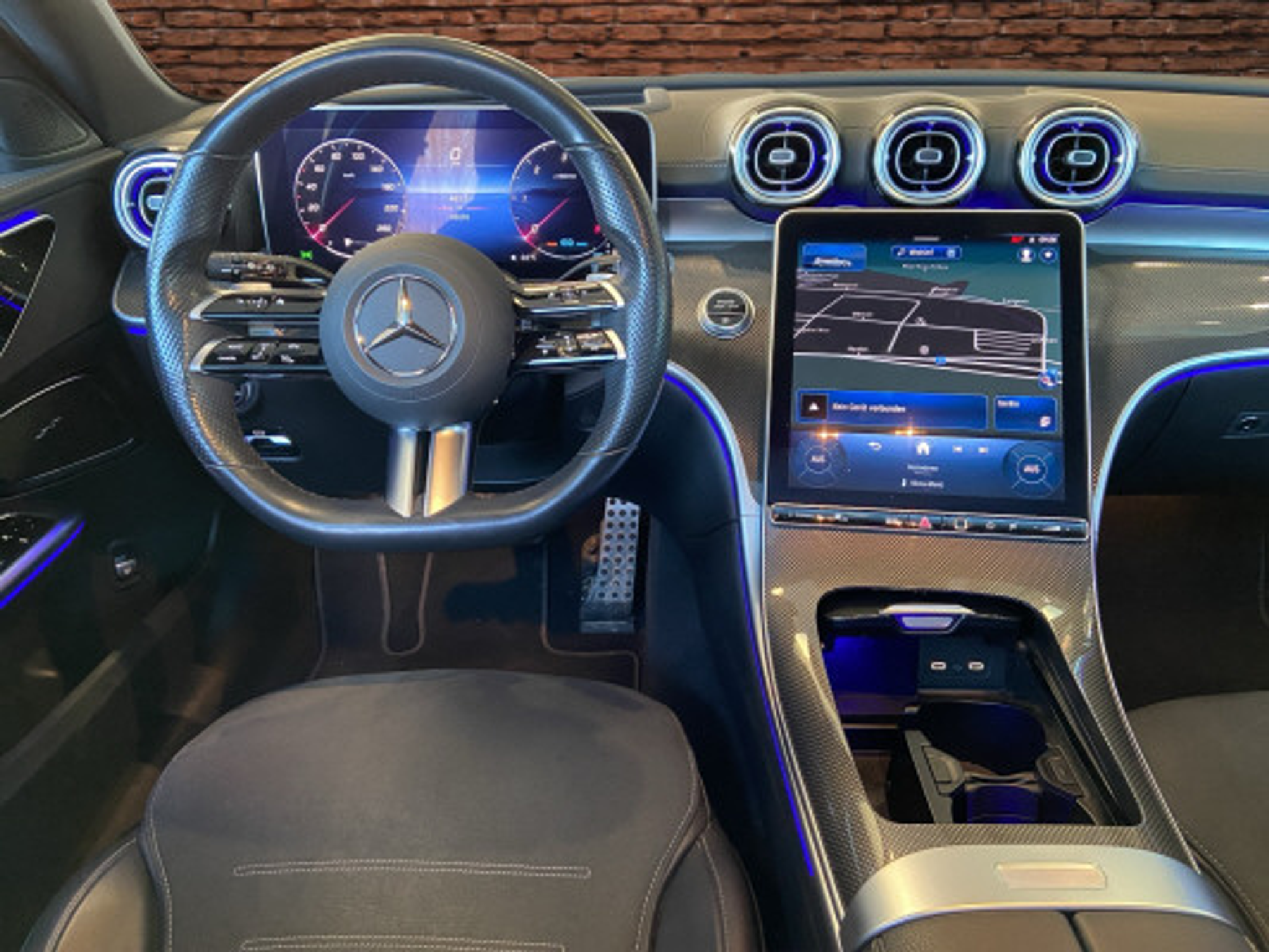 listing desktop thumbnail image 10