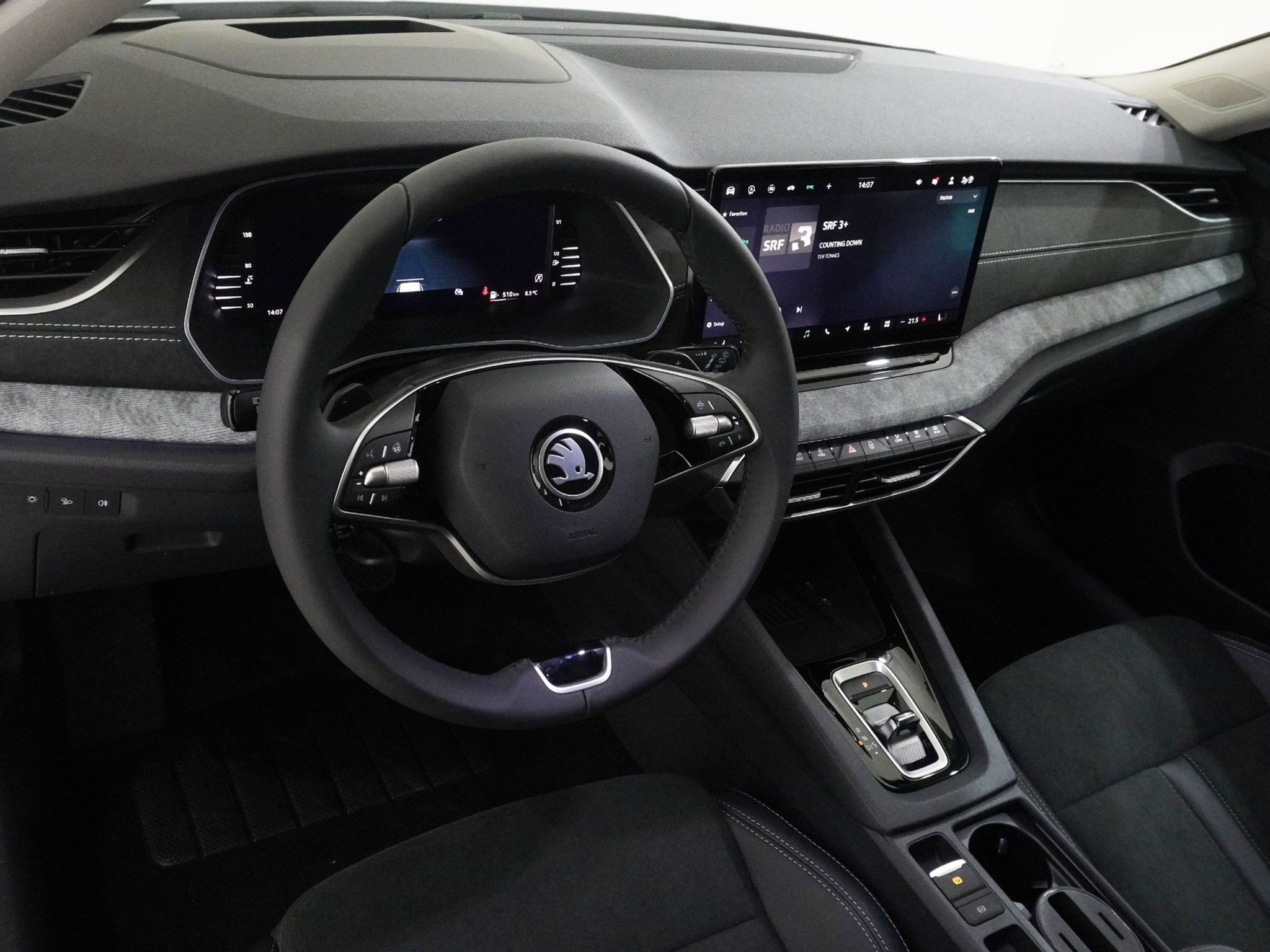 listing desktop thumbnail image 10