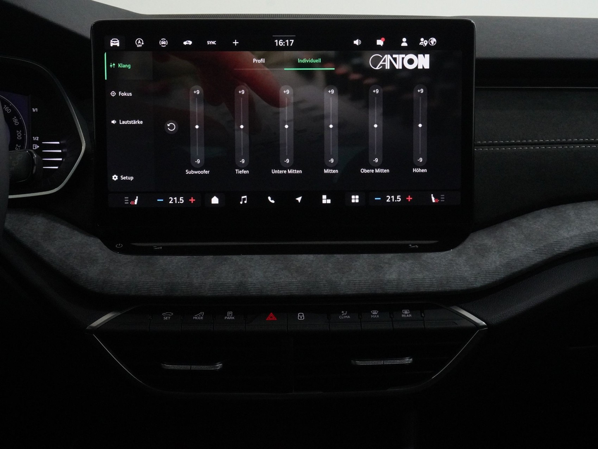 listing desktop thumbnail image 19