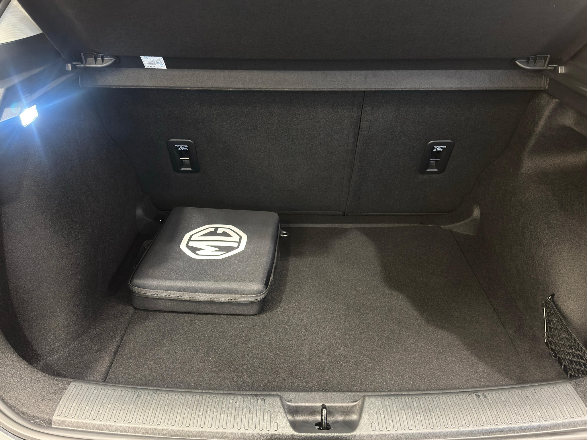 listing desktop thumbnail image 6