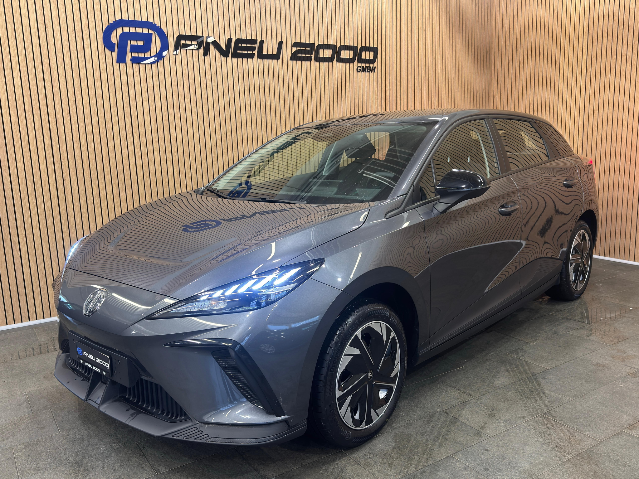 listing desktop thumbnail image 0