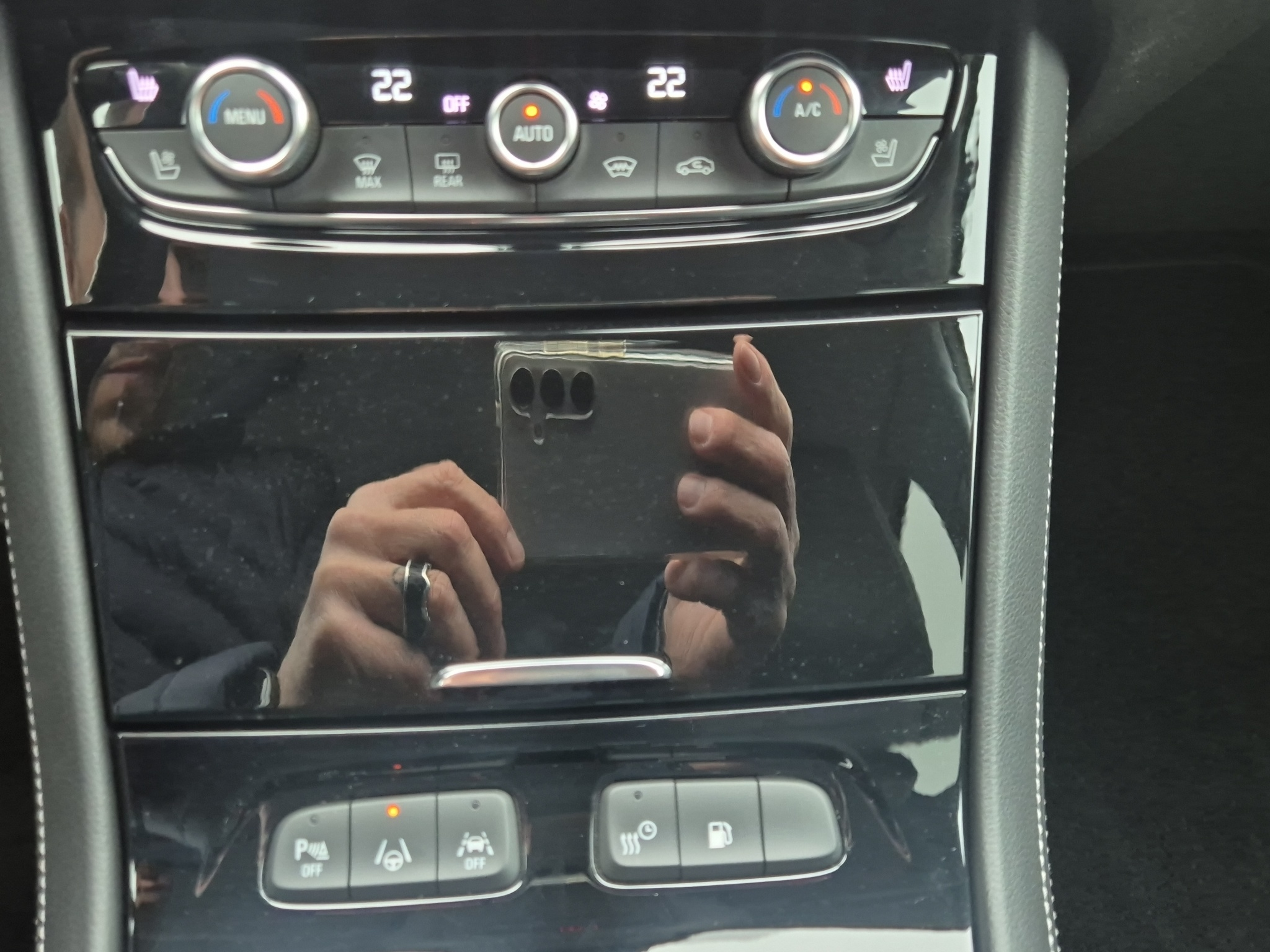 listing desktop thumbnail image 18