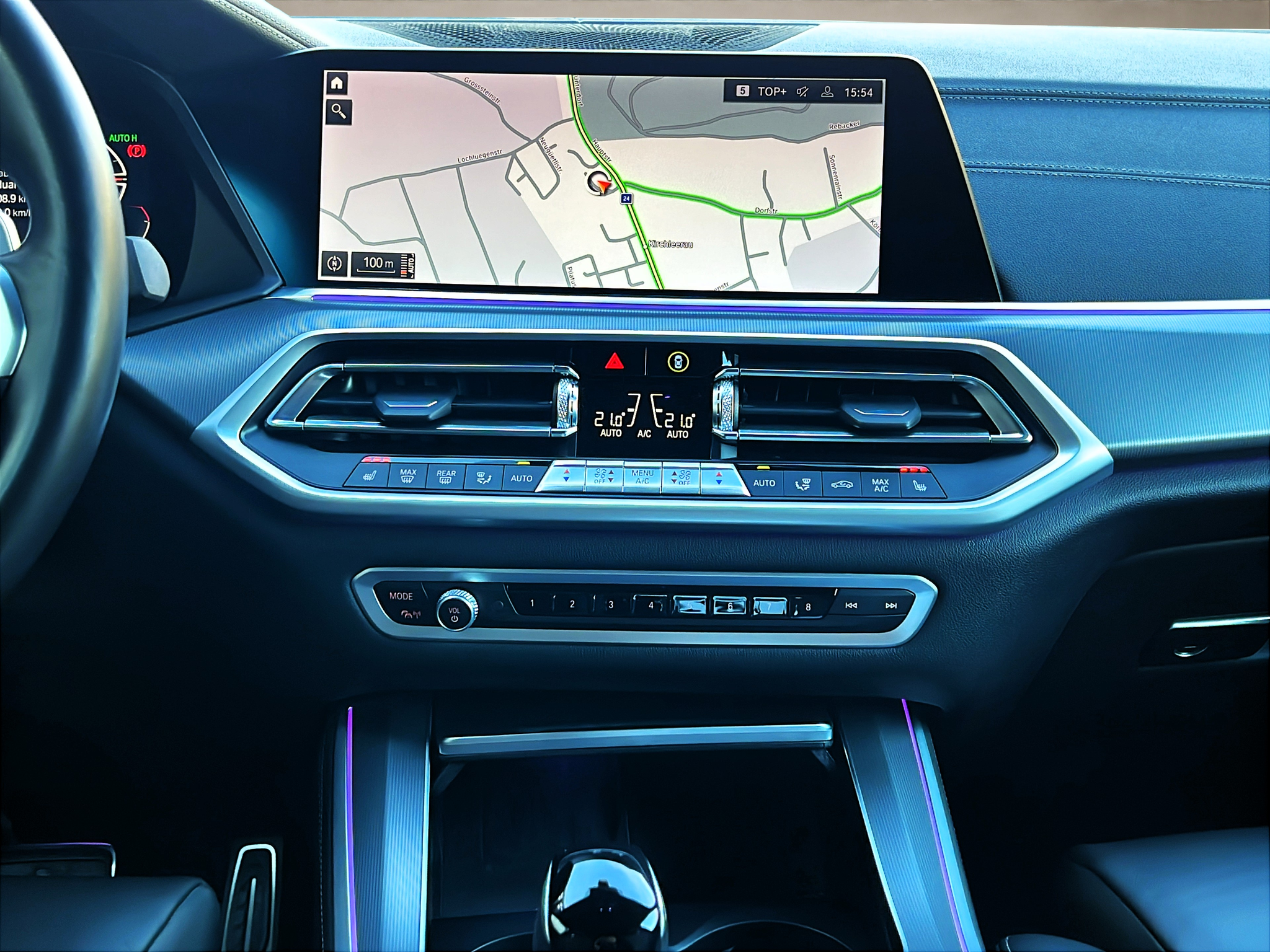 listing desktop thumbnail image 10