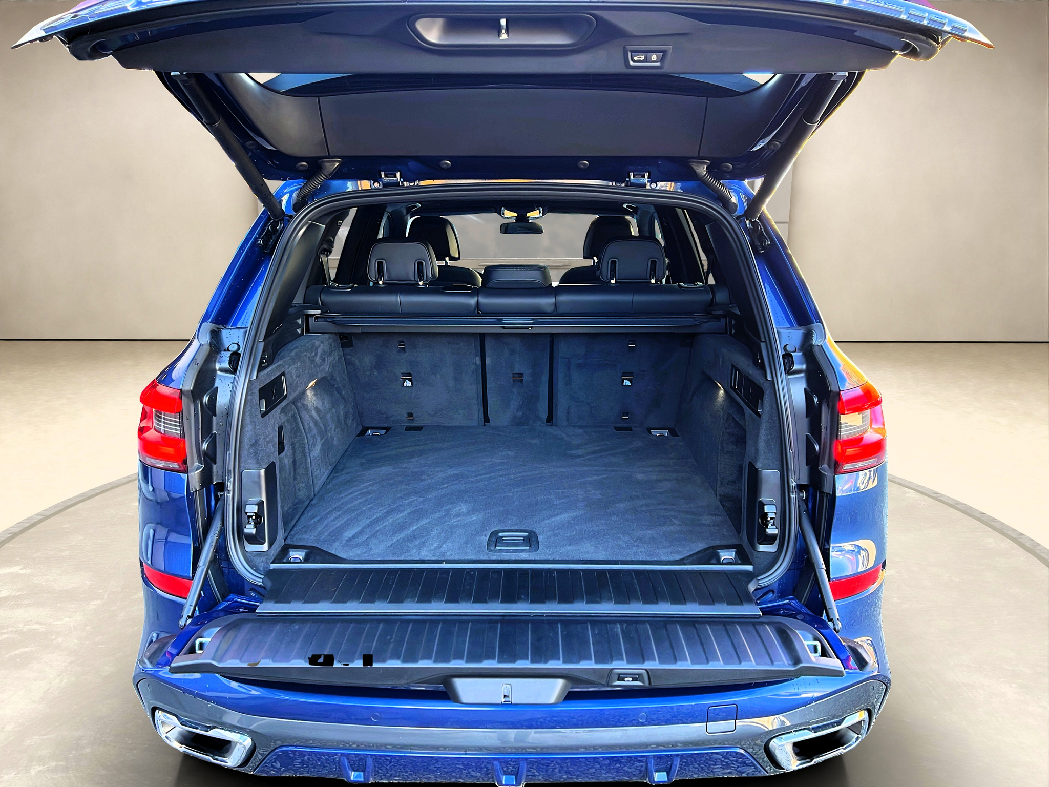 listing desktop thumbnail image 15