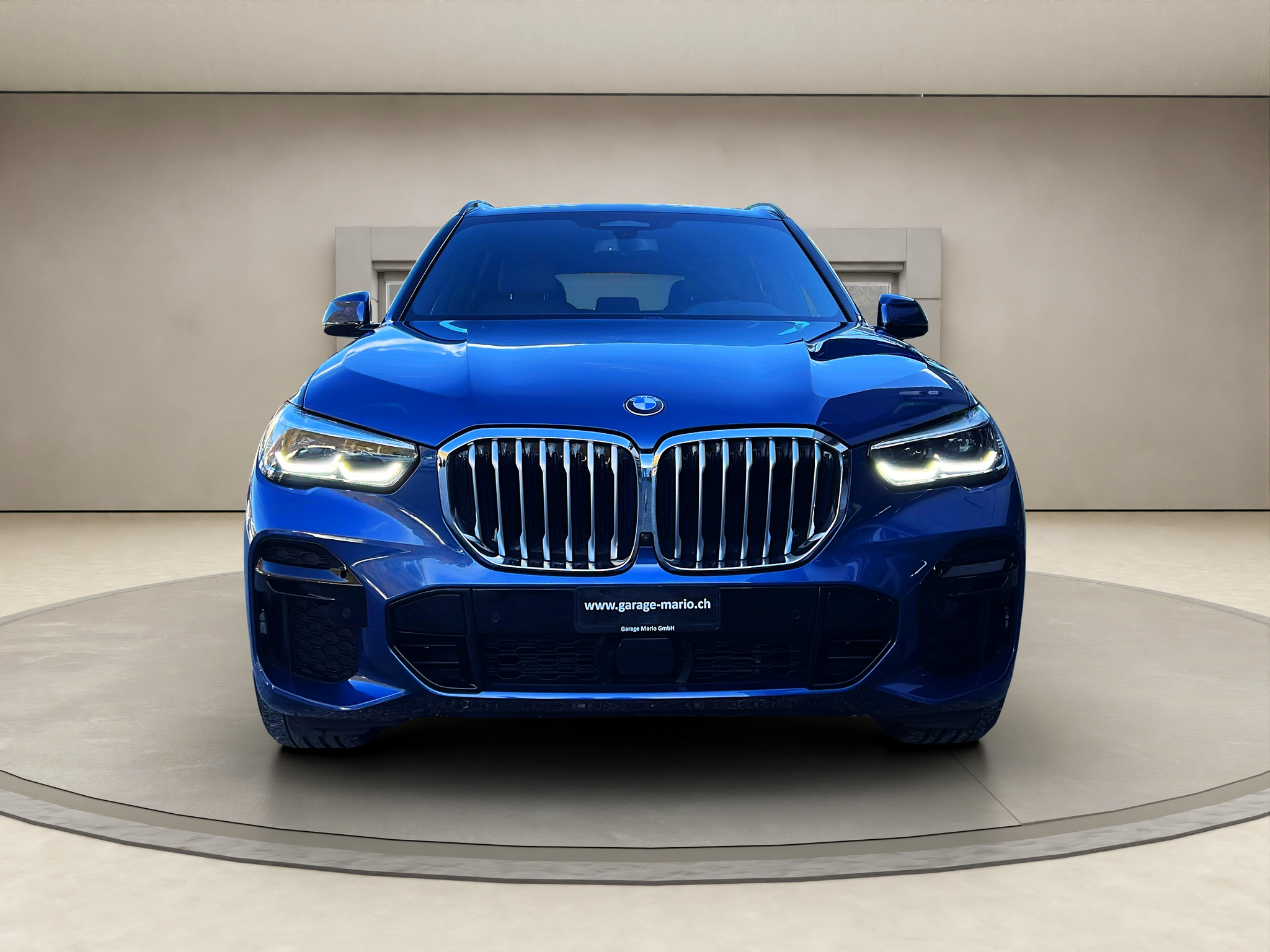 listing desktop thumbnail image 1