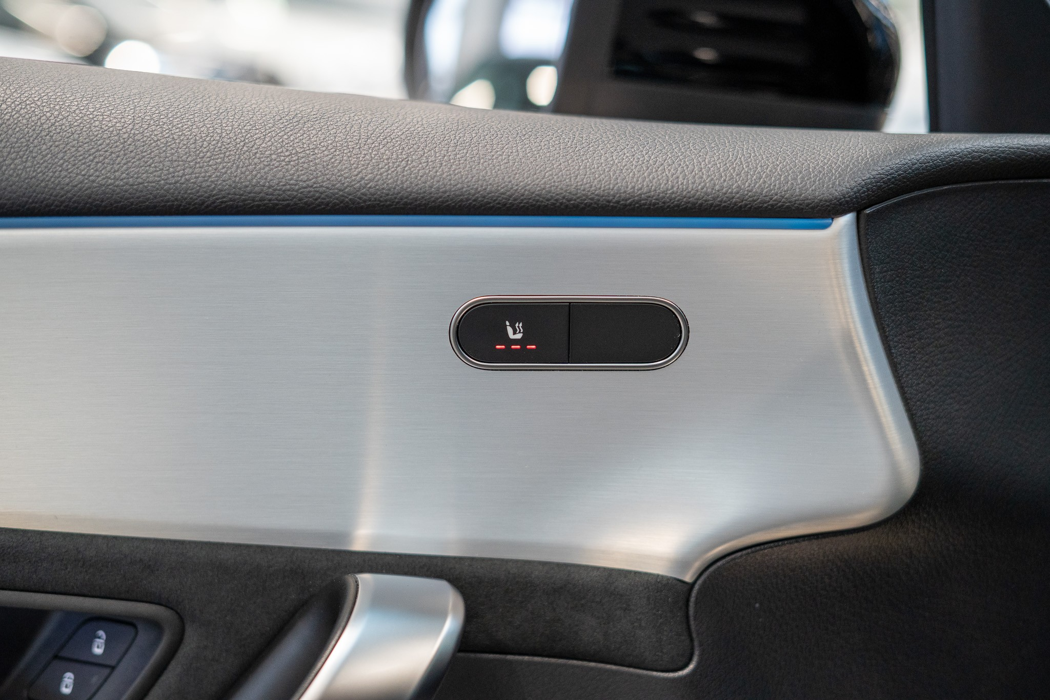 listing desktop thumbnail image 11