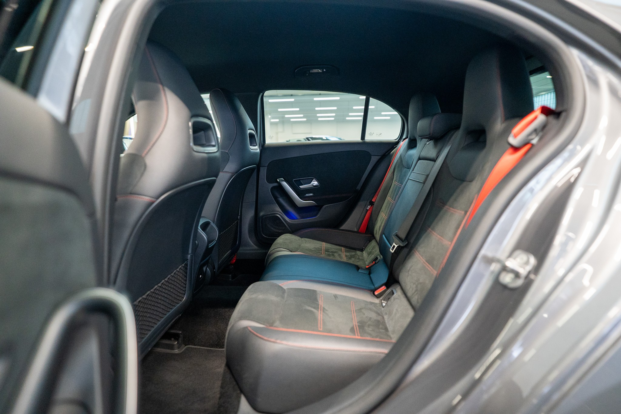 listing desktop thumbnail image 12