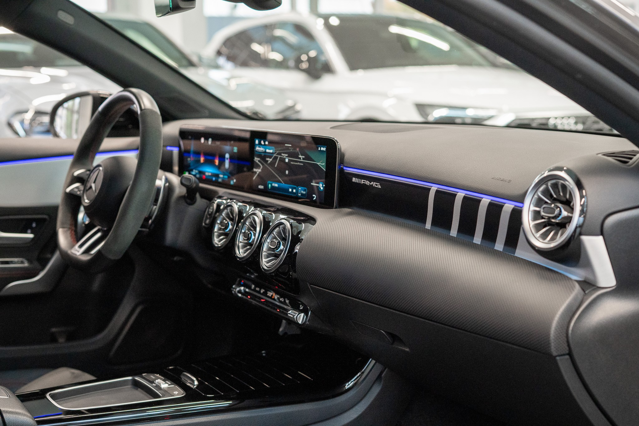 listing desktop thumbnail image 15