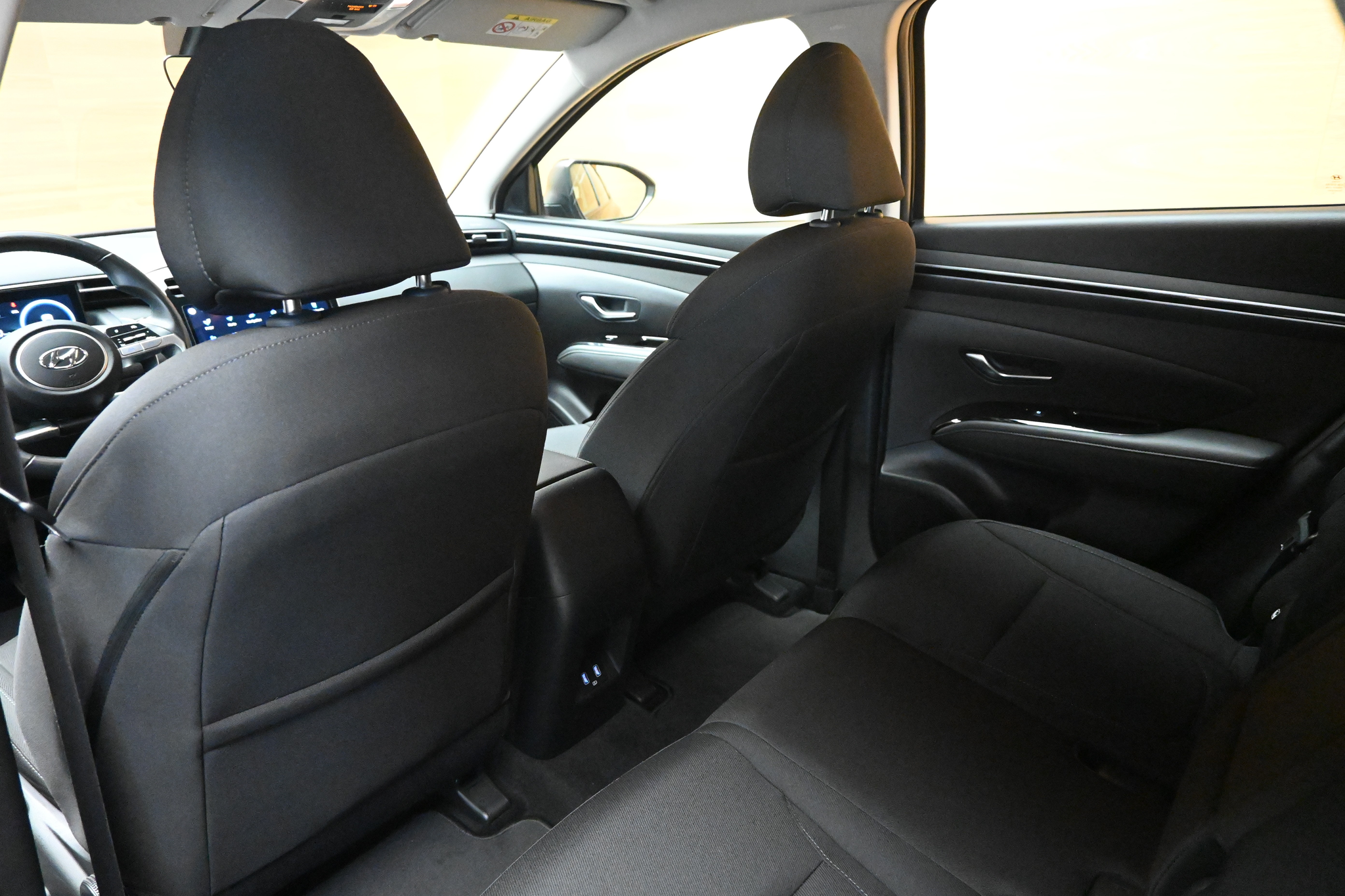 listing desktop thumbnail image 11