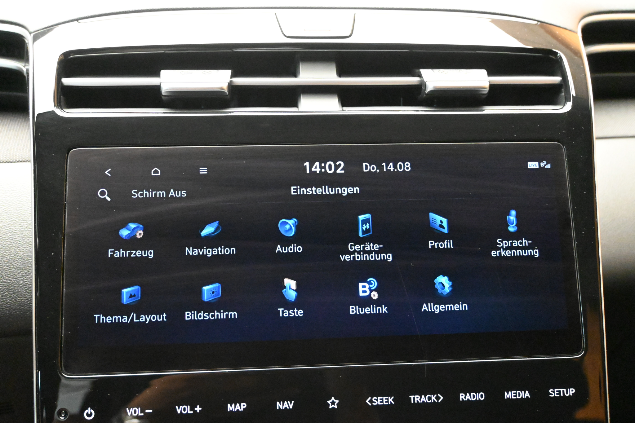 listing desktop thumbnail image 19