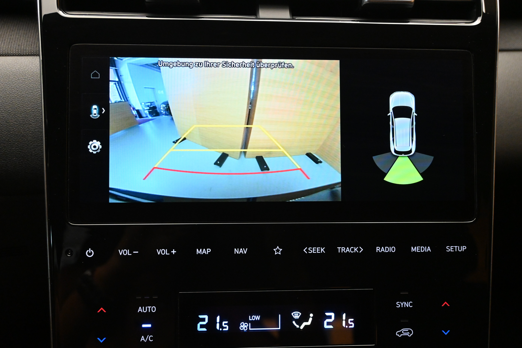 listing desktop thumbnail image 22