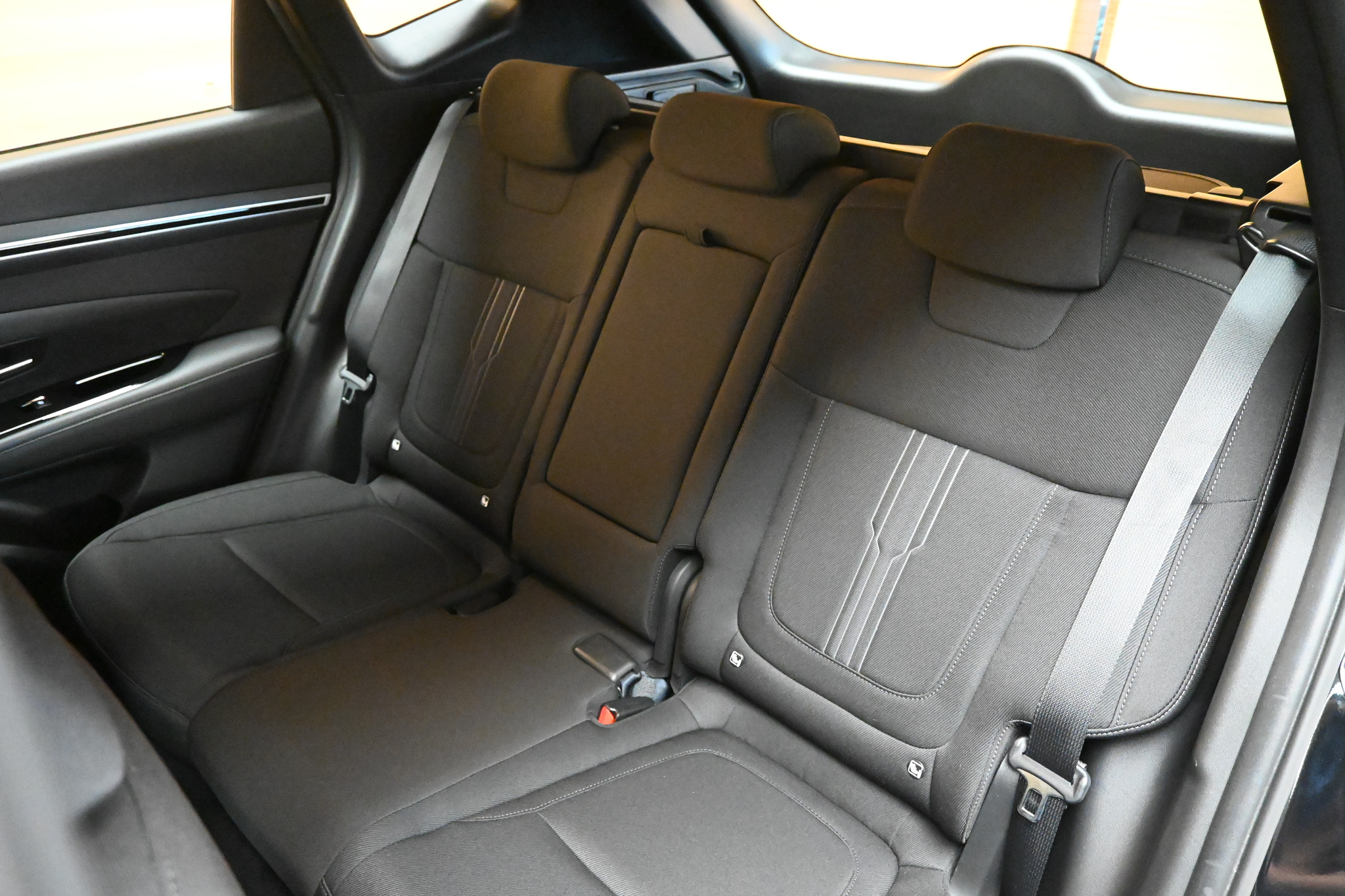 listing desktop thumbnail image 10