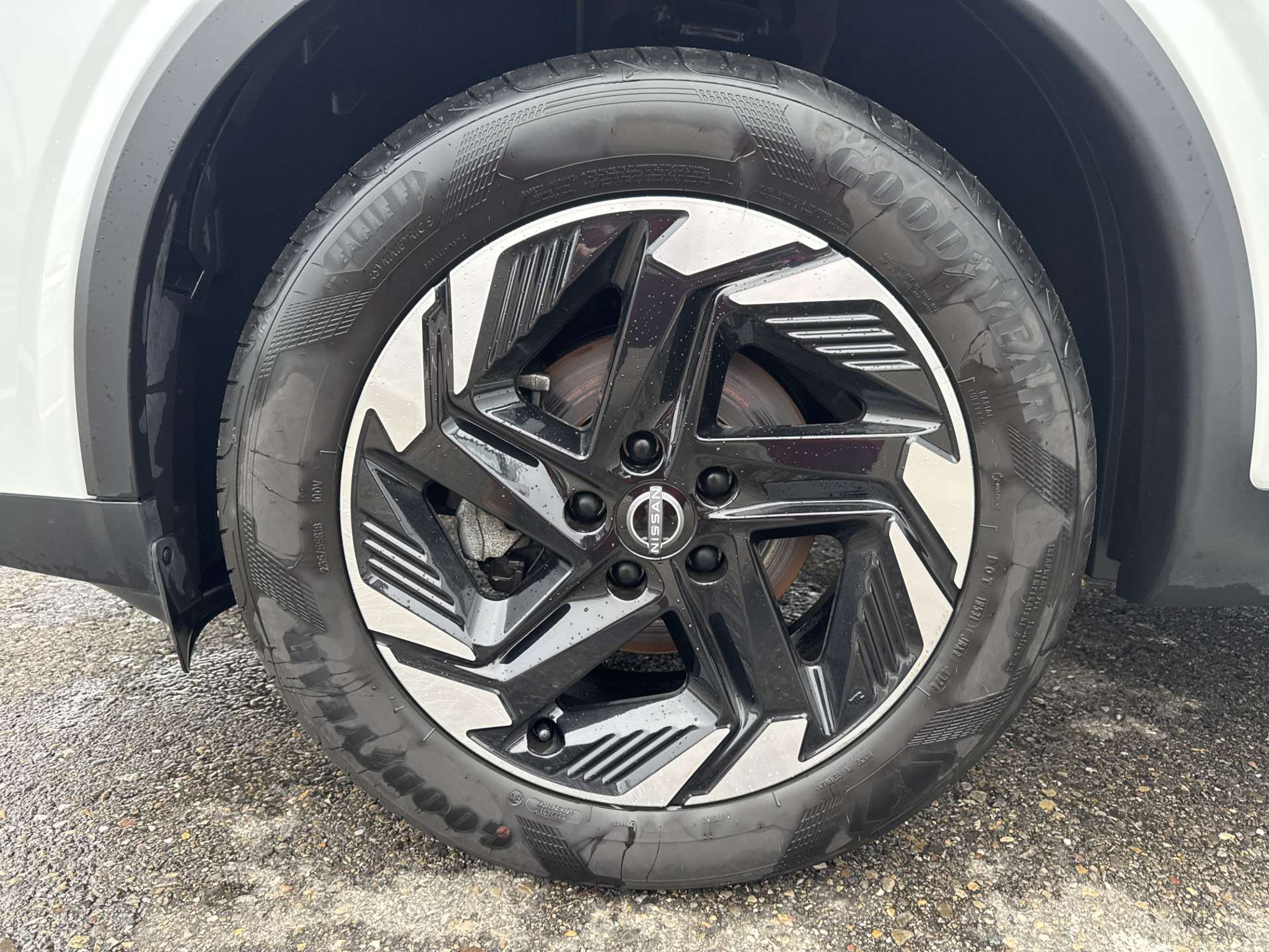 listing desktop thumbnail image 8