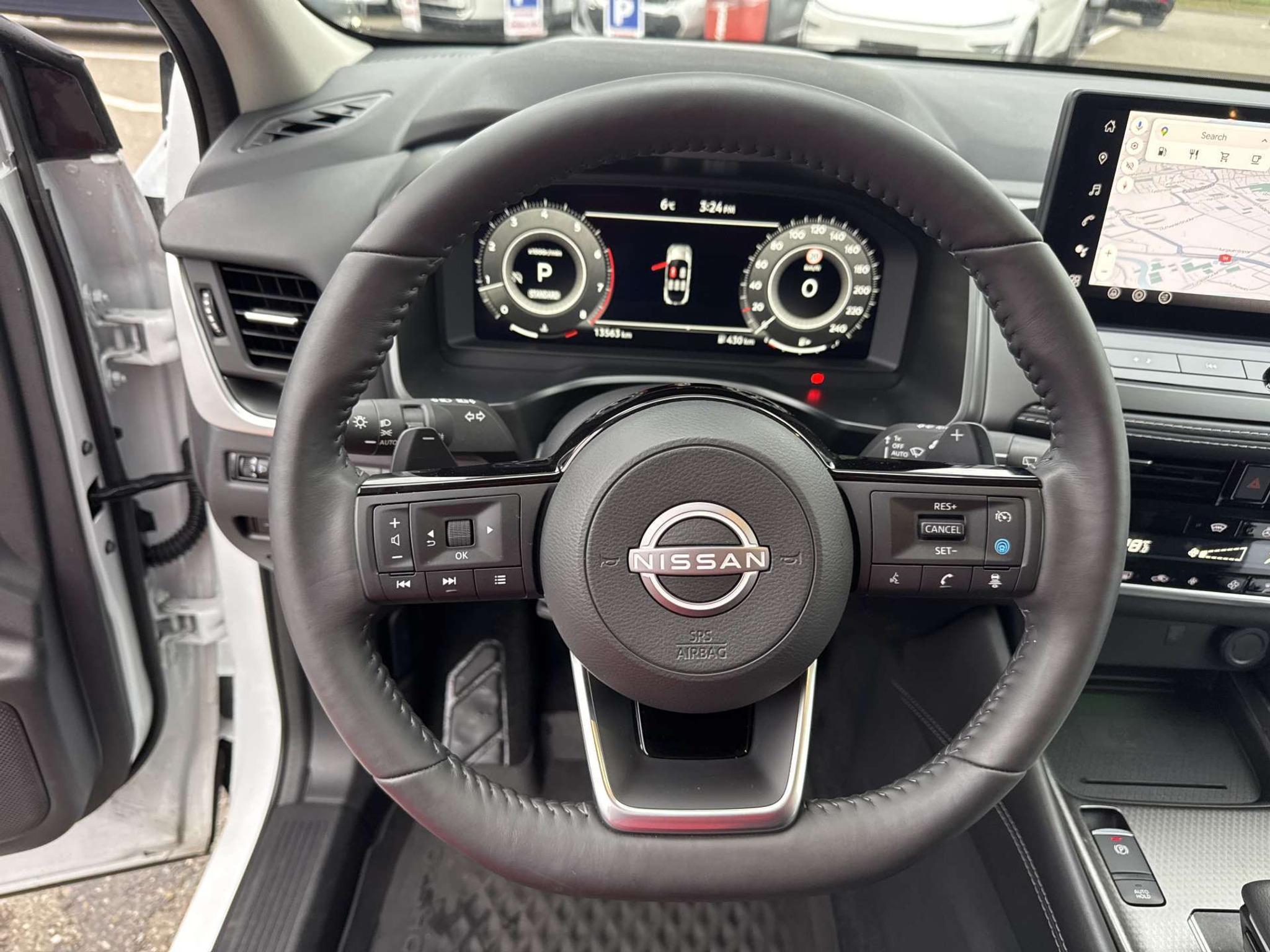 listing desktop thumbnail image 15