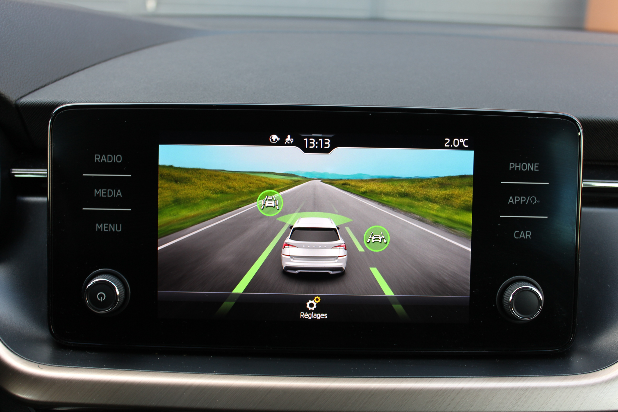 listing desktop thumbnail image 17