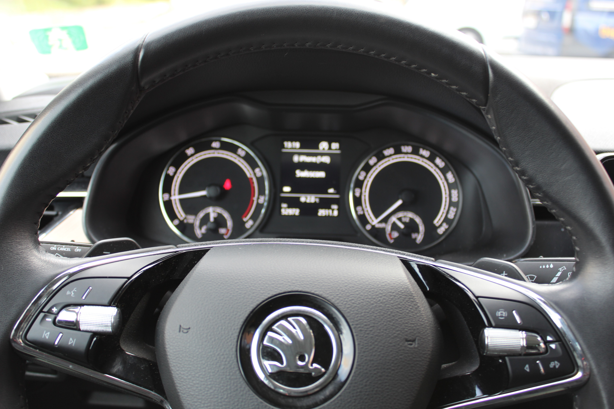 listing desktop thumbnail image 9