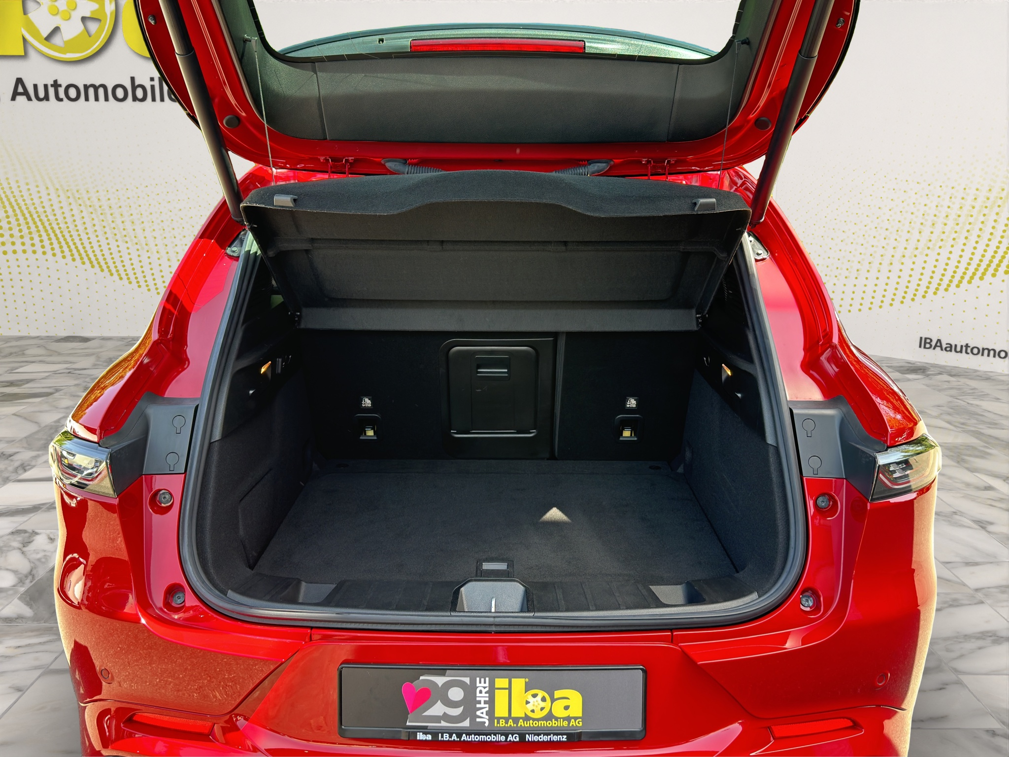 listing desktop thumbnail image 8