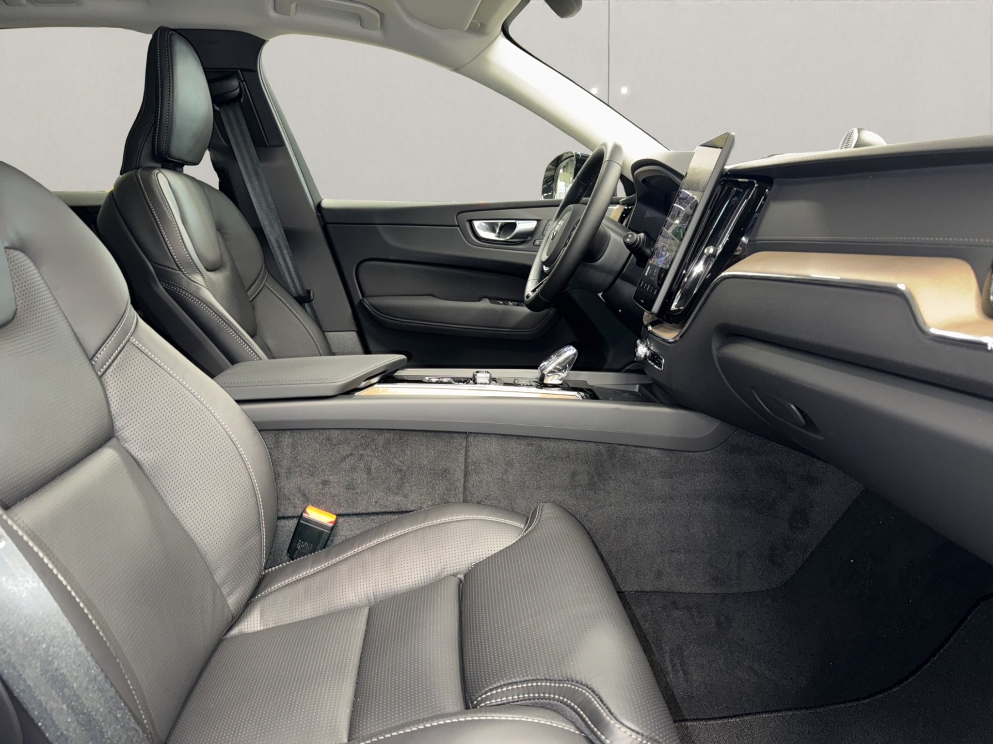 listing desktop thumbnail image 13