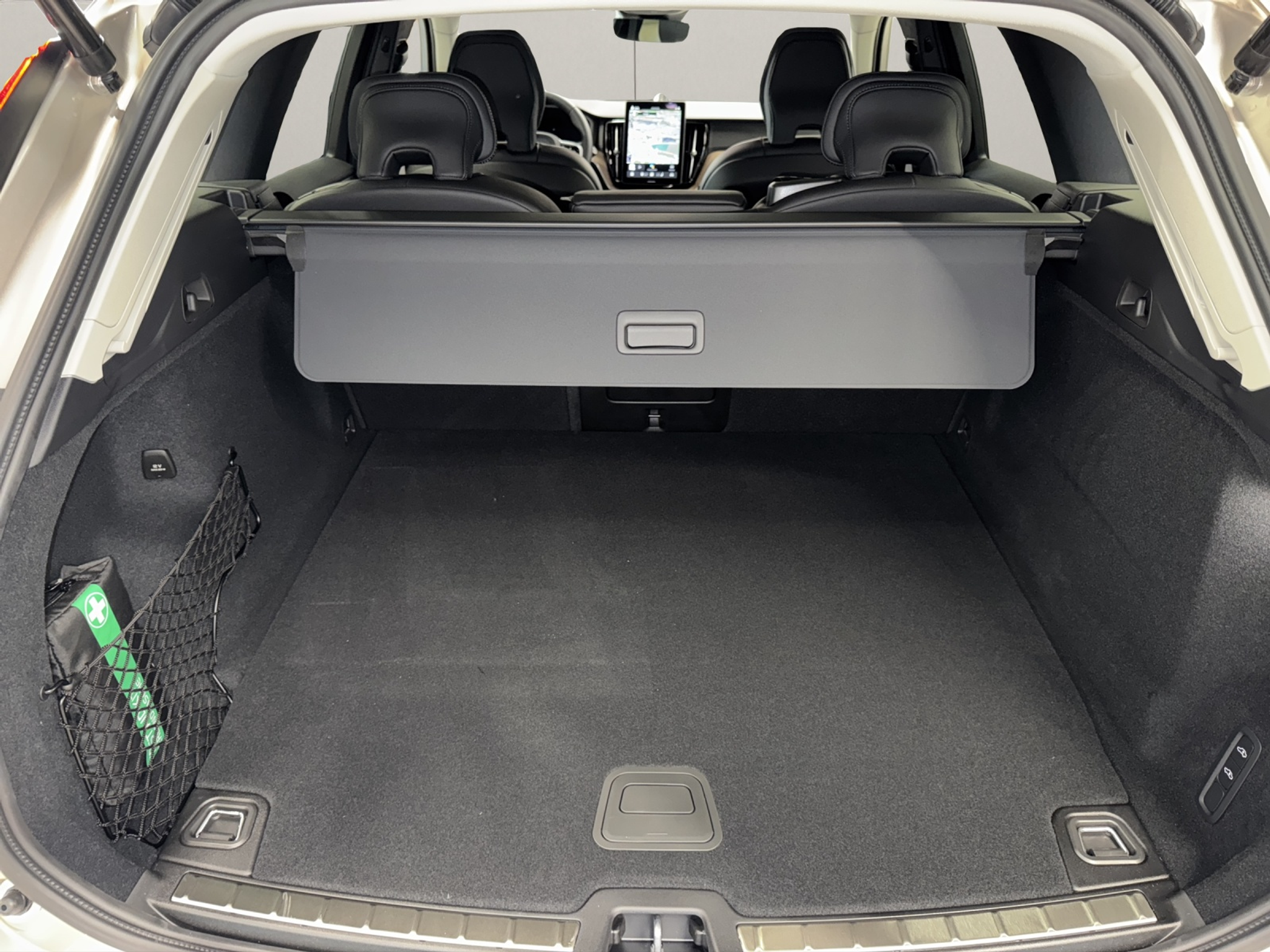 listing desktop thumbnail image 15