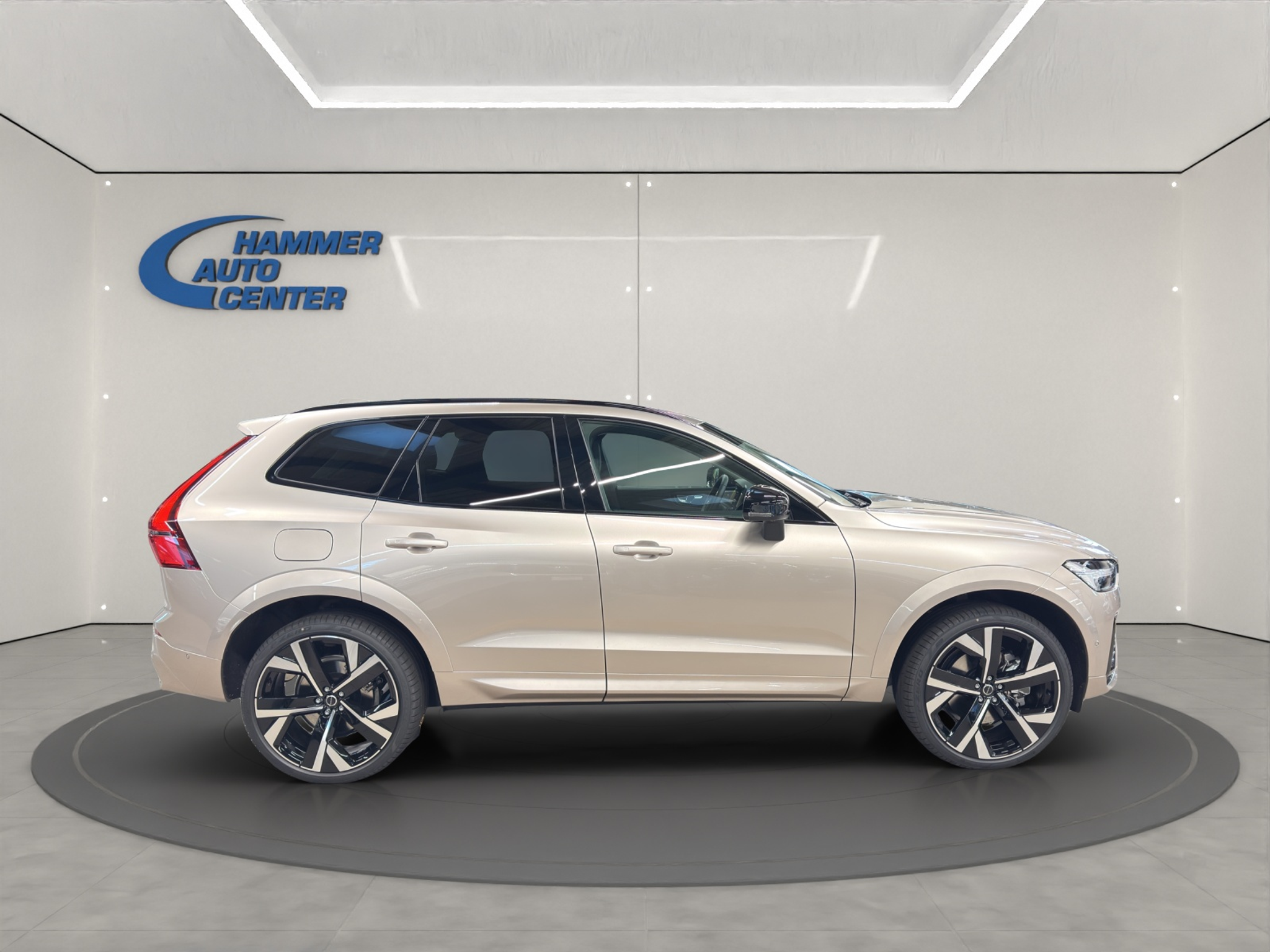 listing desktop thumbnail image 1